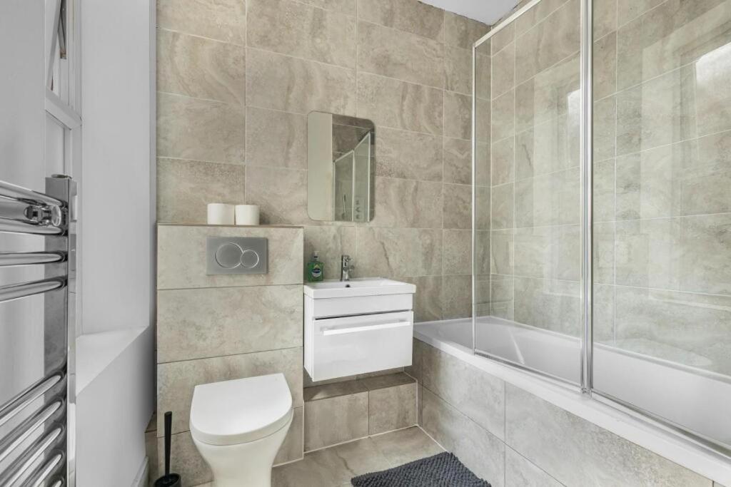 Brilliant 2 Bed - 2 The Southwell * Londres