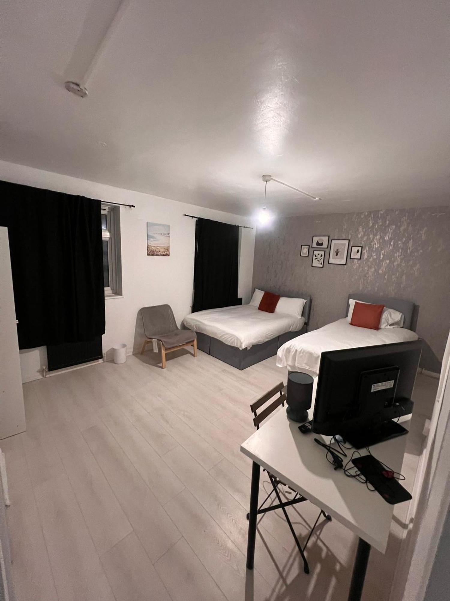 Guest house E2 London