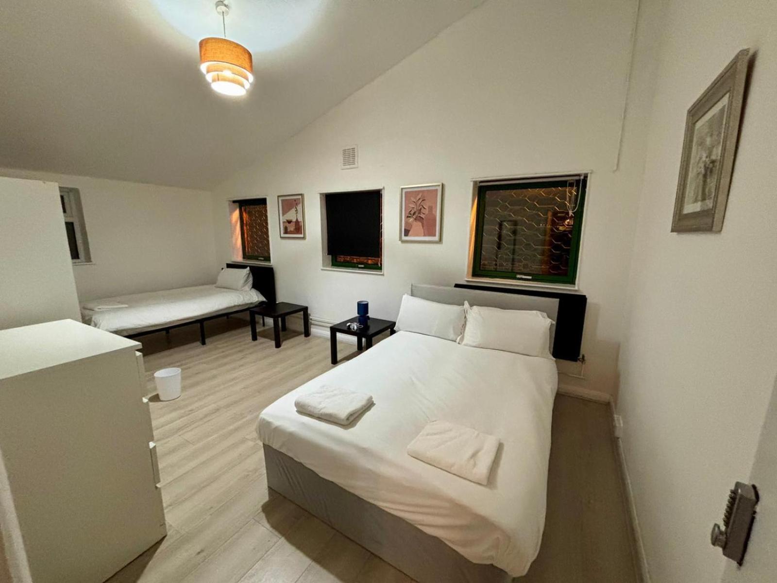 E2 Guest house *