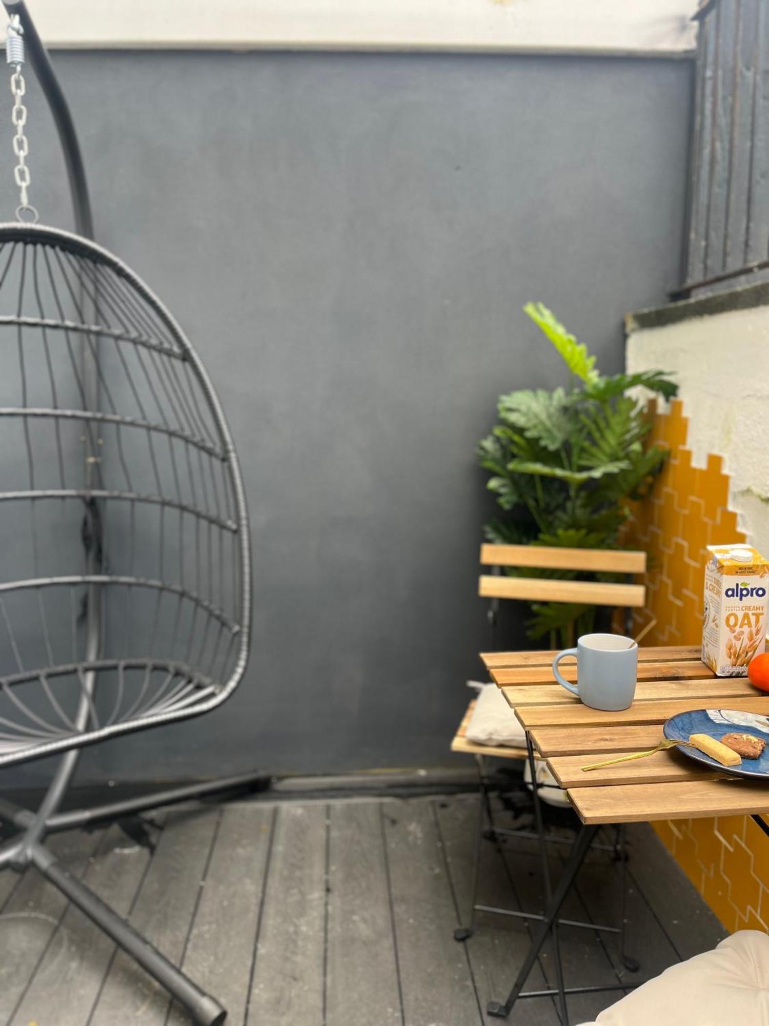 Leilighet Cozy And Peaceful Apartment With Terrace In Hackney London