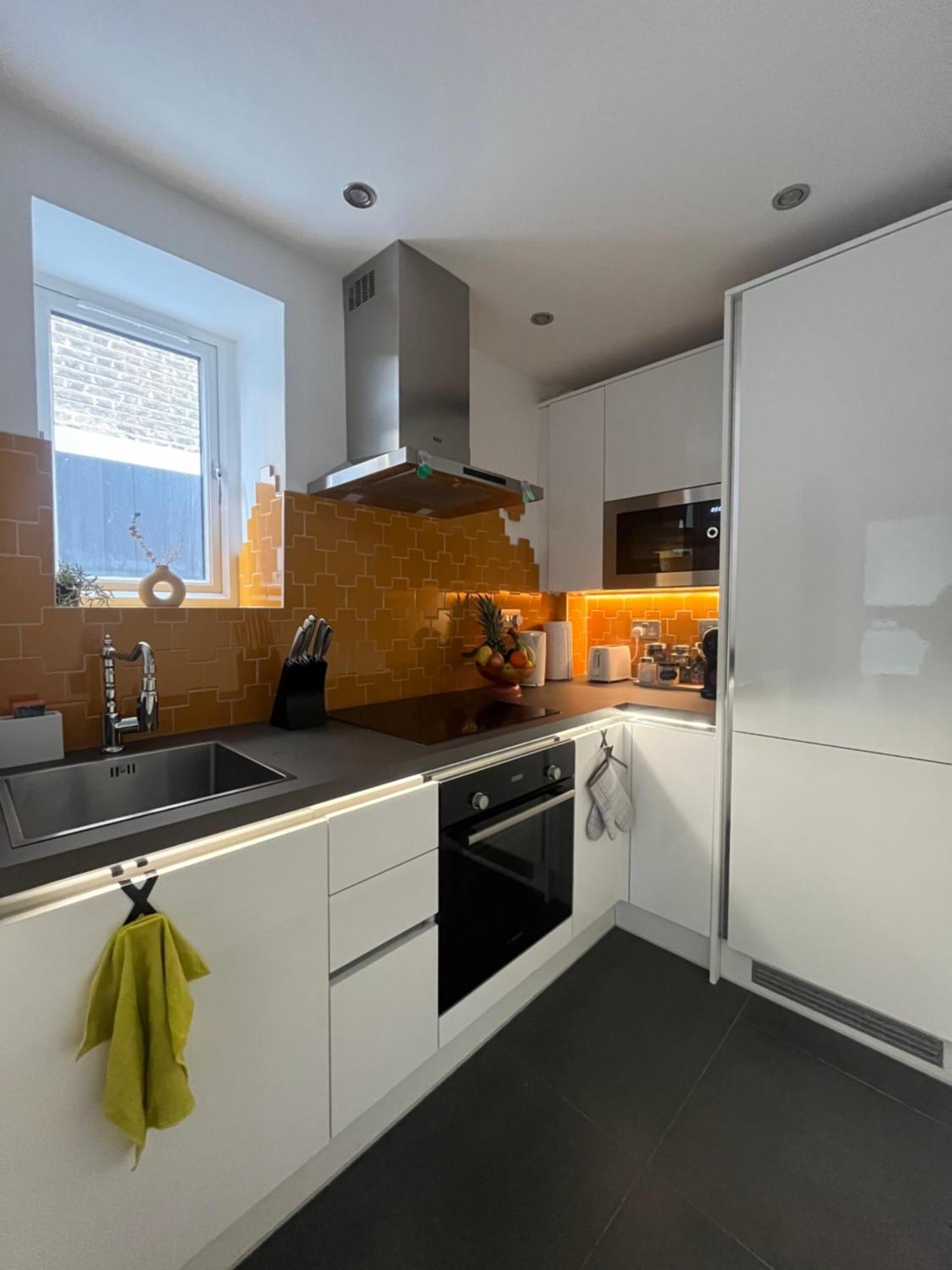 Cozy And Peaceful With Terrace In Hackney * Londres