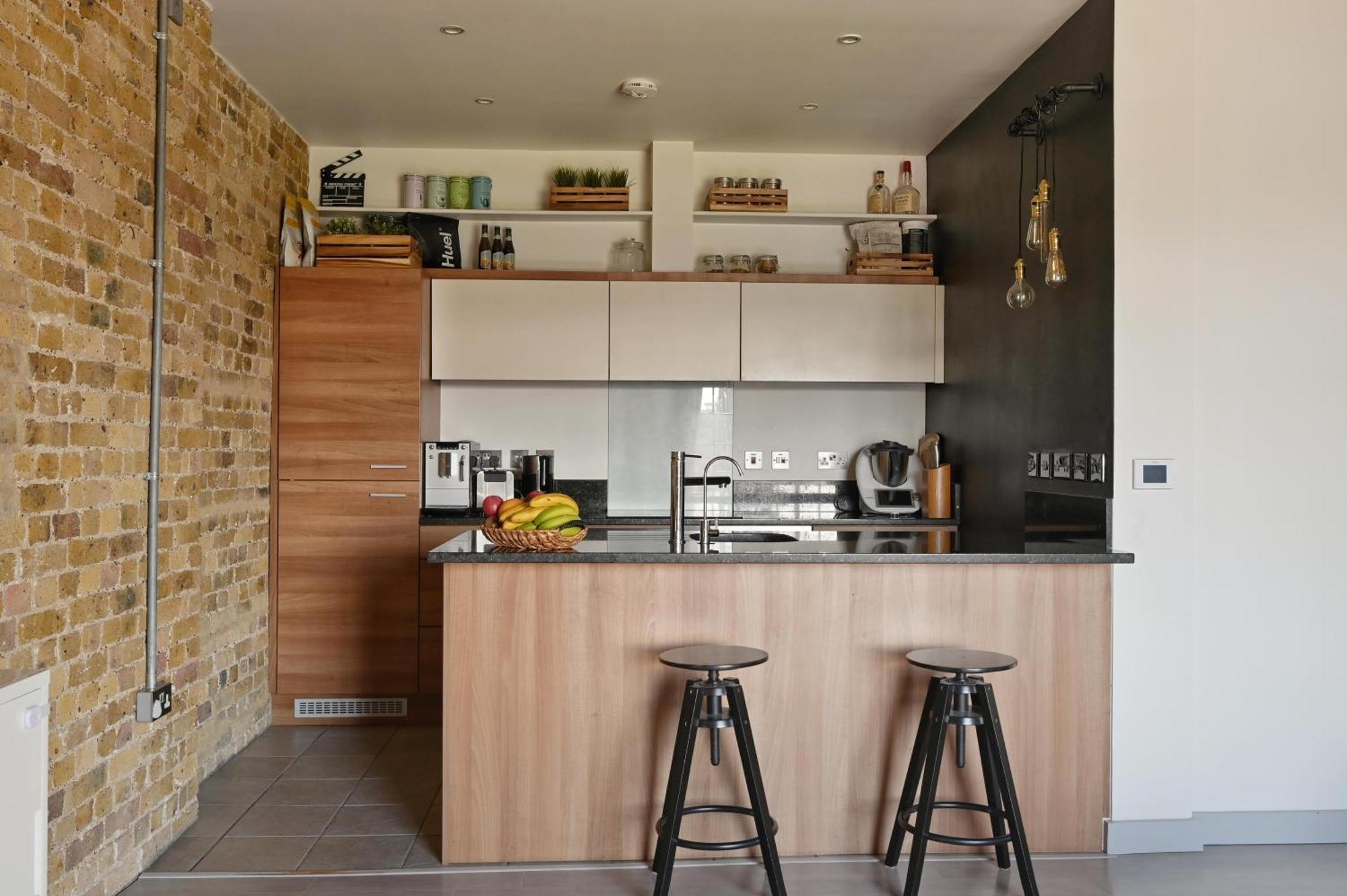 Apartment Luxurious Docklands Loft - Steps Away From Excel & Dlr - Free Parking London