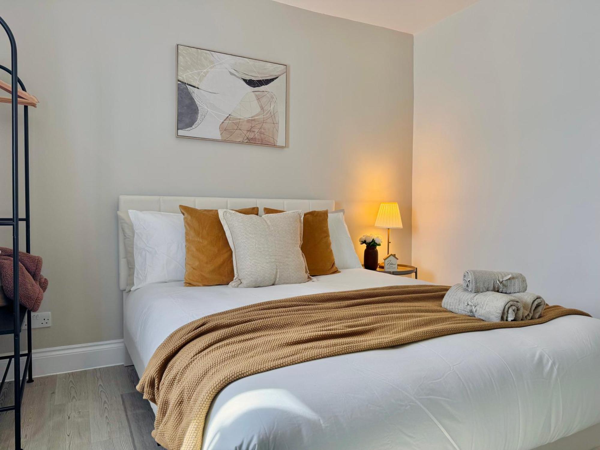 Homely 30min To Apartment London