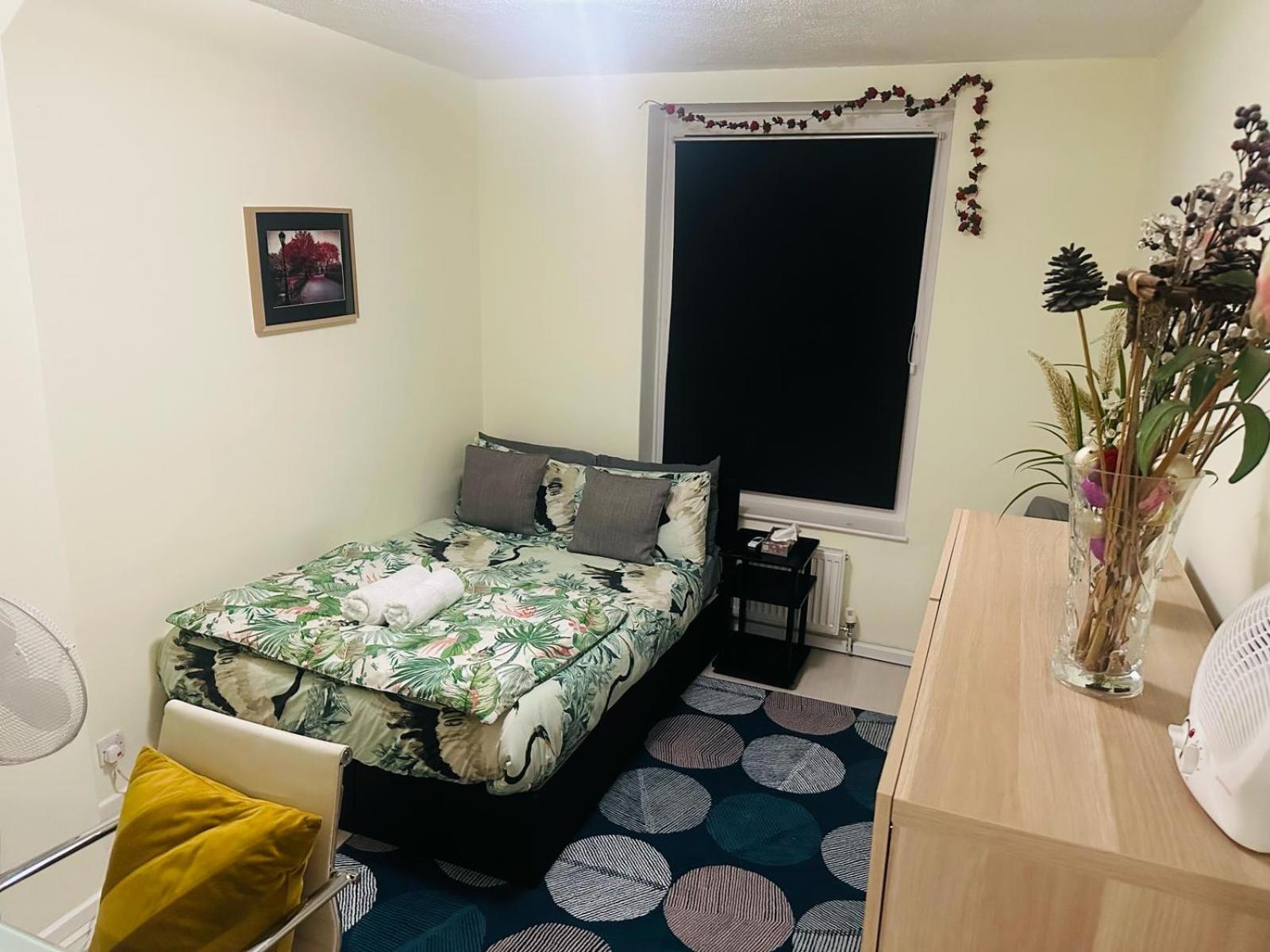 Lovely Quiet Spacious Around Little Venice Desirable Location Very By Ricky & Giustina Apartment