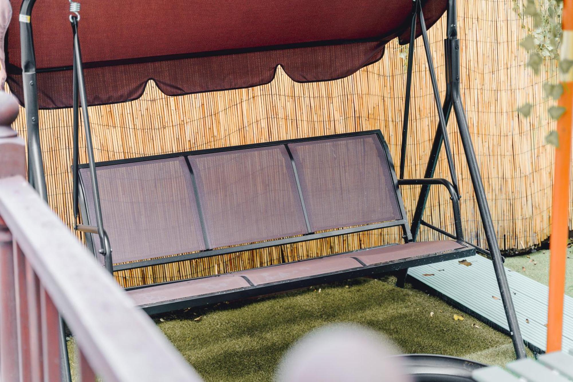 Holiday home Relaxhaus! 3br Garden Retreat With 2 Saunas, Hot Tub And Cinema London