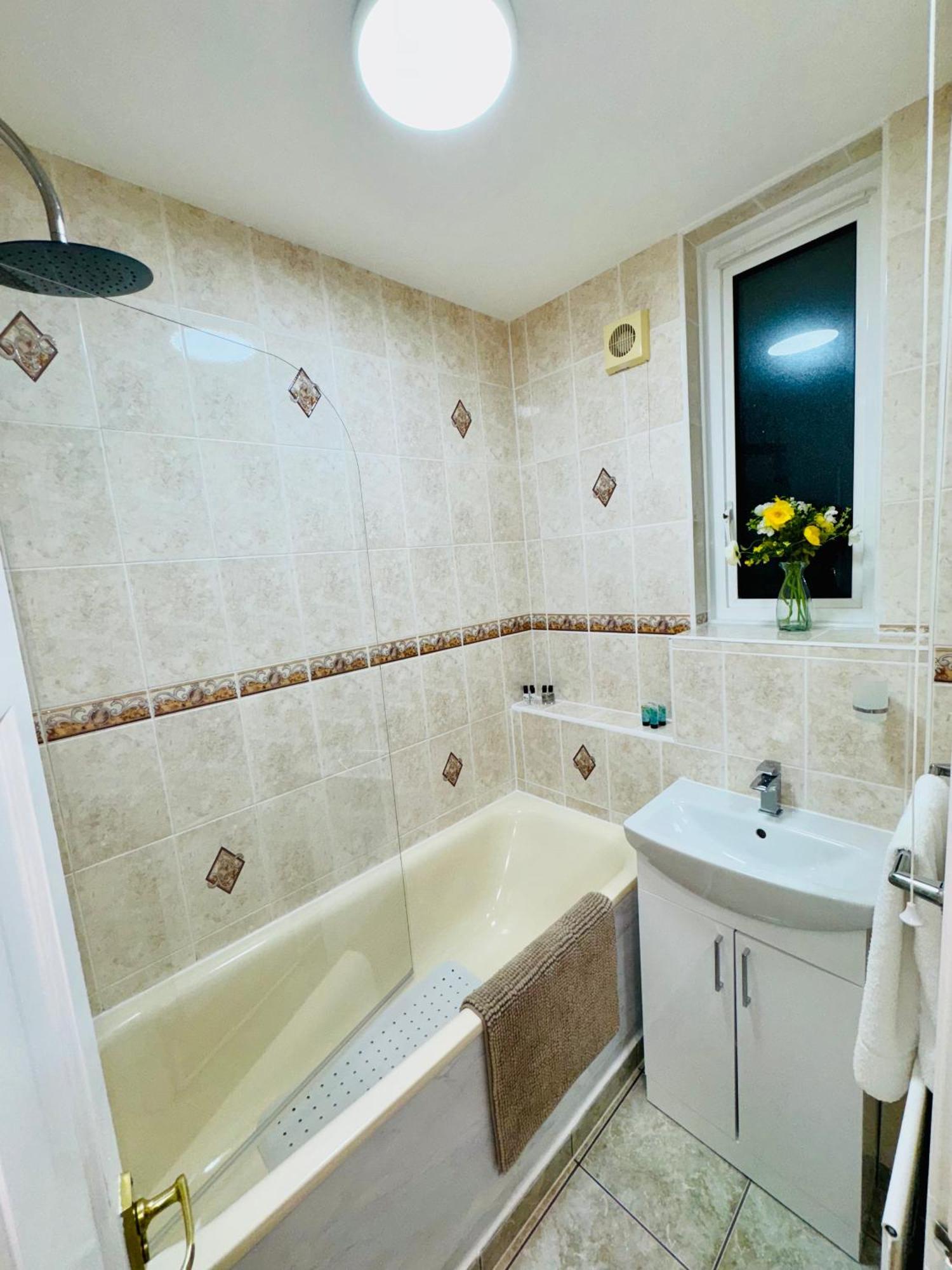 Apartment Vauxhall, River Thames, Big Ben Retreat, Family *