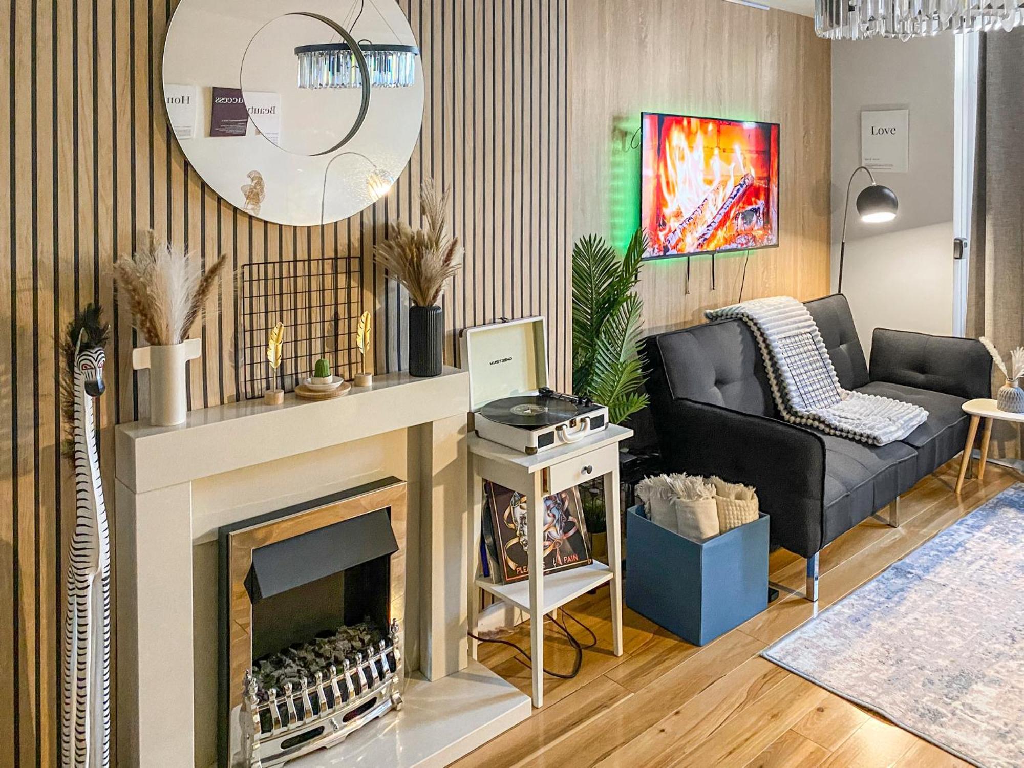 Holiday home Relaxhaus! 3br Garden Retreat With 2 Saunas, Hot Tub And Cinema *