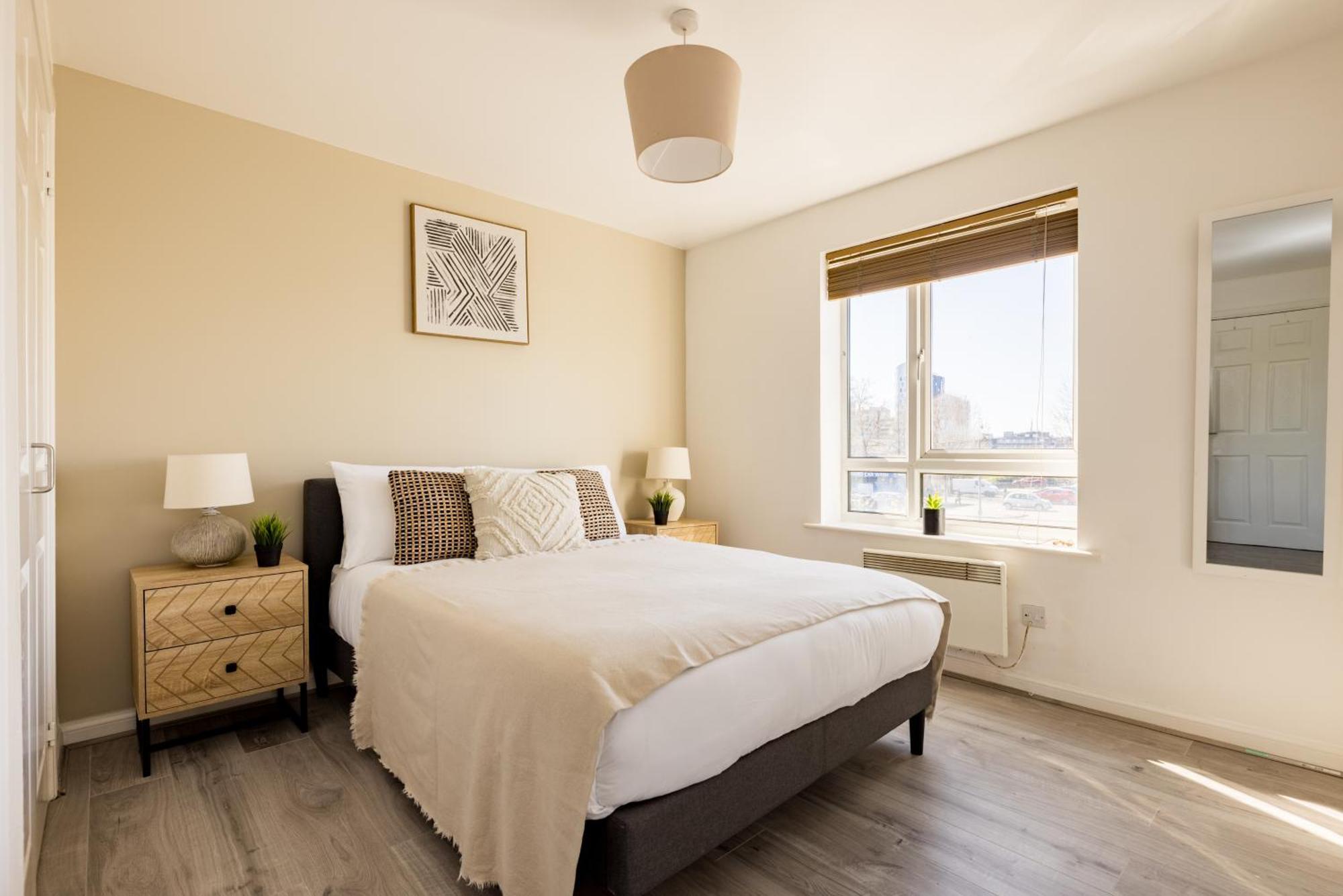 Elegant 2-bedroom Flat In The Heart Of Wembley Apartment *