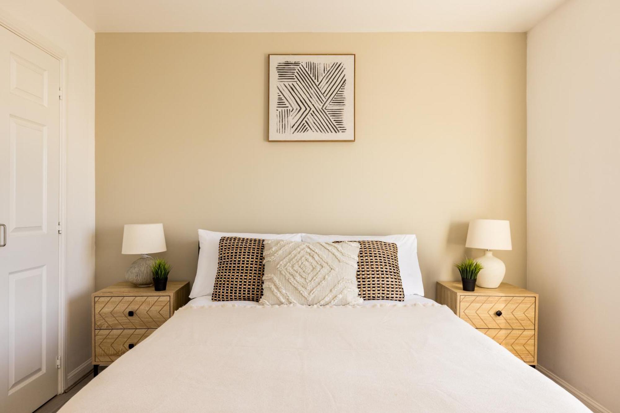 Elegant 2-bedroom Flat In The Heart Of Wembley