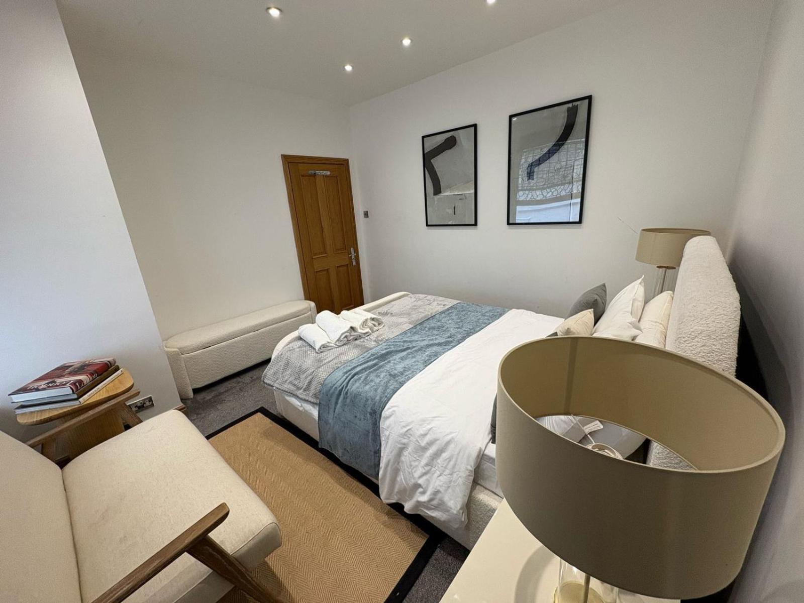 Estatesmen Mount Street Mayfair Flat Apartment London