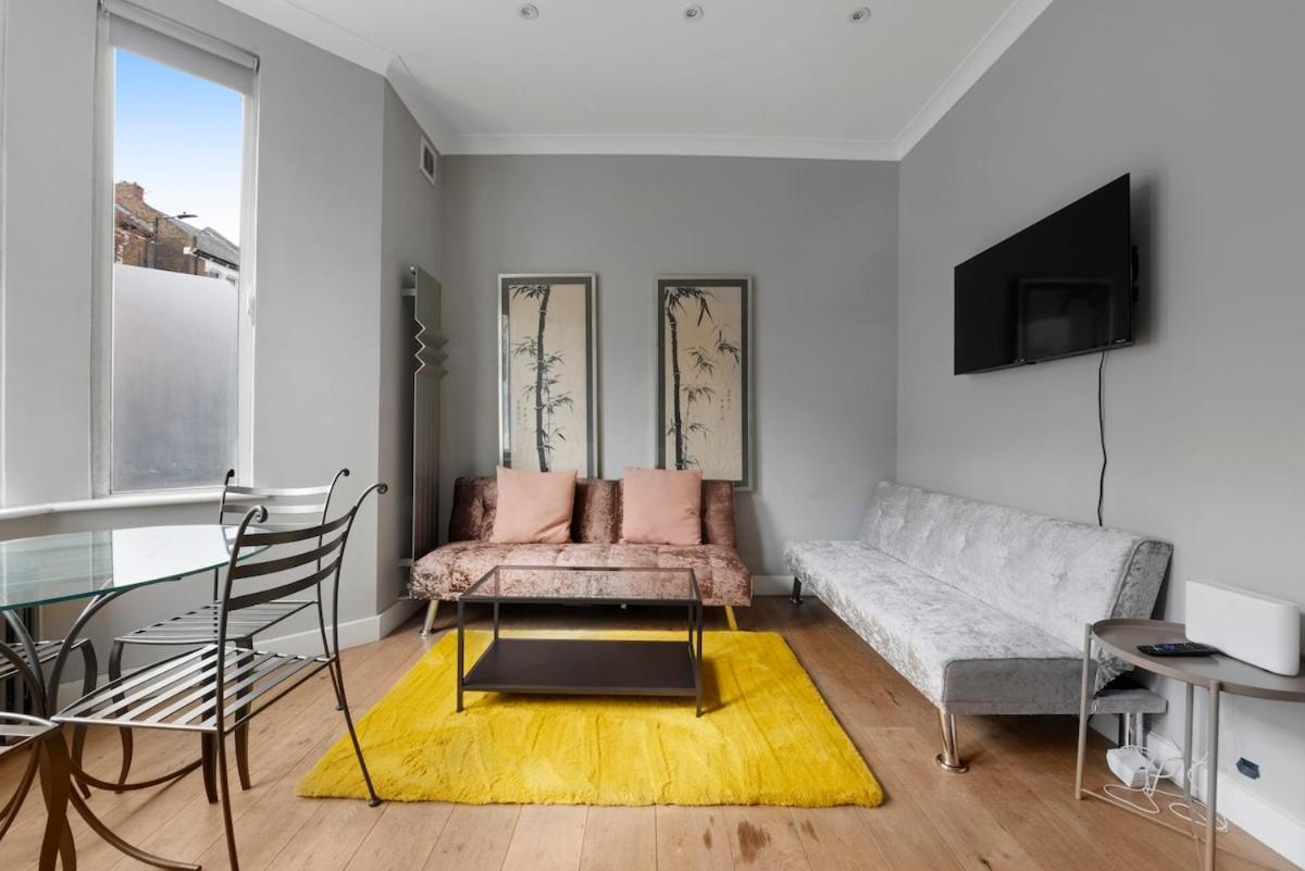 Queens Park 1 Bed Sleeps 4 Ppl Ground Floor Apartment London