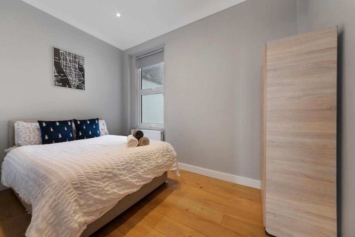 Apartment Queens Park 1 Bed Sleeps 4 Ppl Ground Floor *