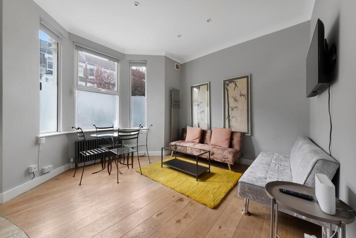 Apartment Queens Park 1 Bed Sleeps 4 Ppl Ground Floor