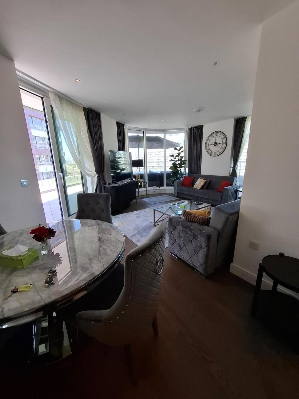 Luxury 2-bed Flat In Chelsea - Battersea * London