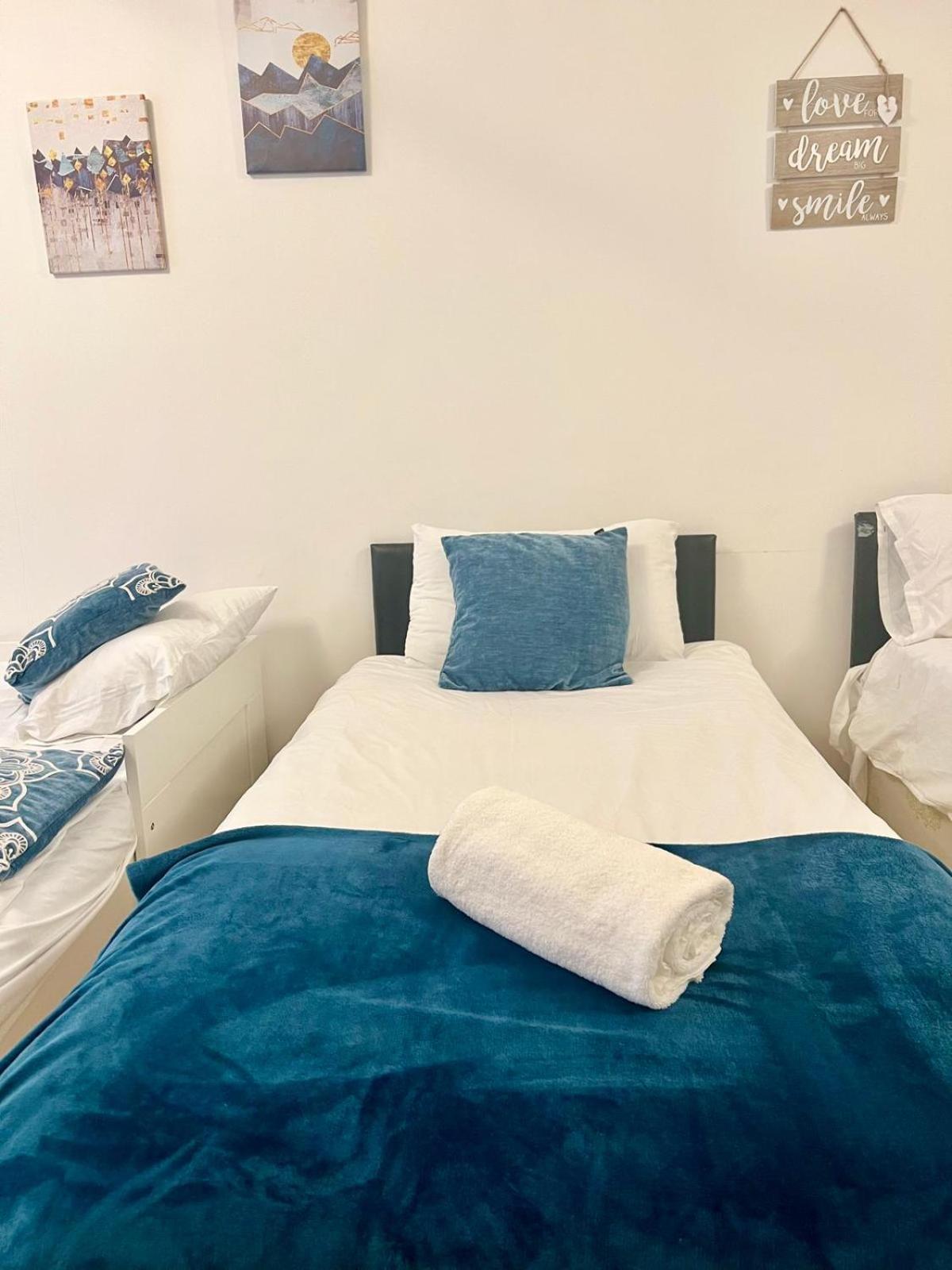 Specious Flat In A Good Location * London