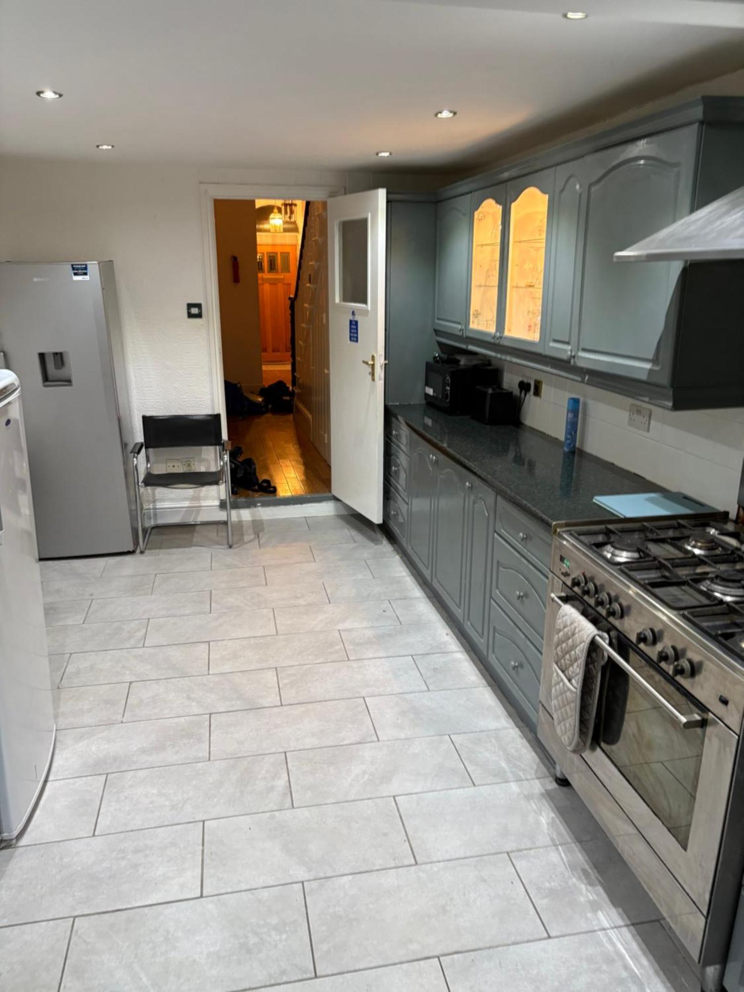 Guest house Cosy 7 S London