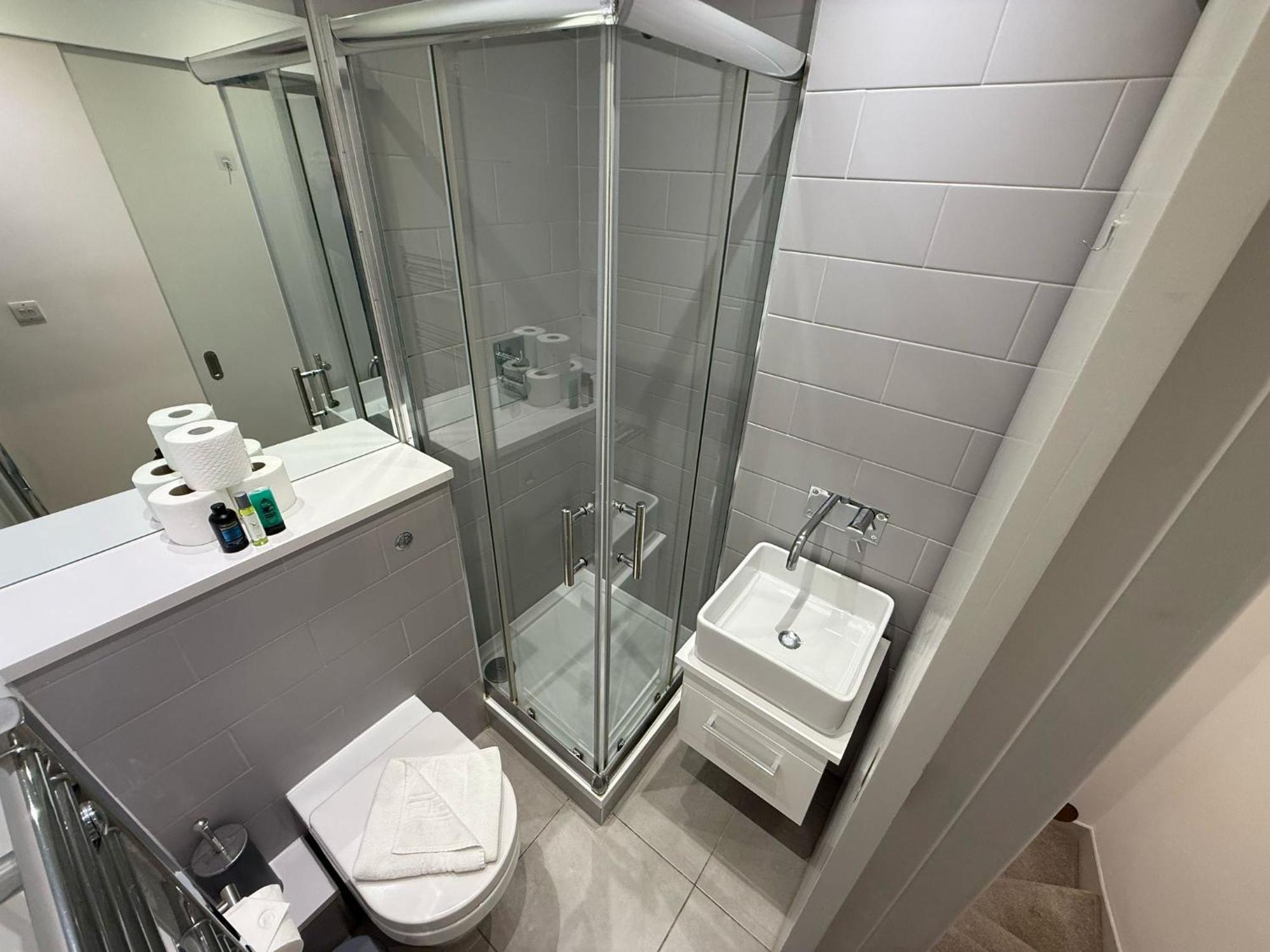 Clerkenwell Spacious Flat *
