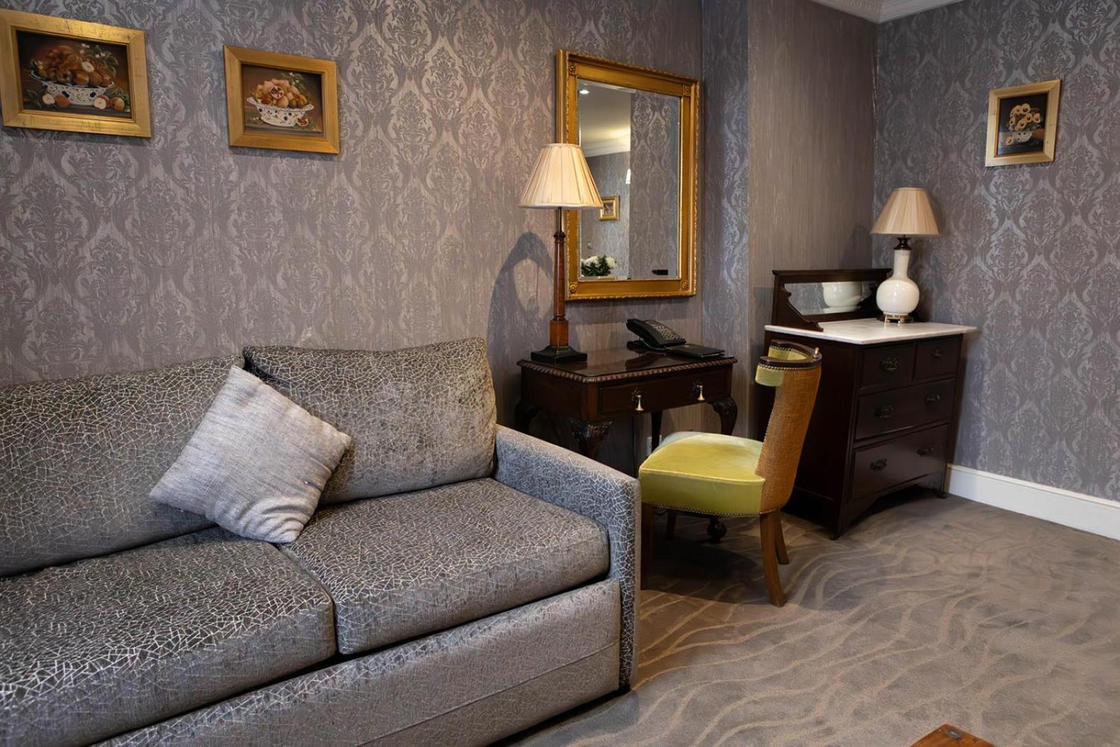The Leonard Hotel London