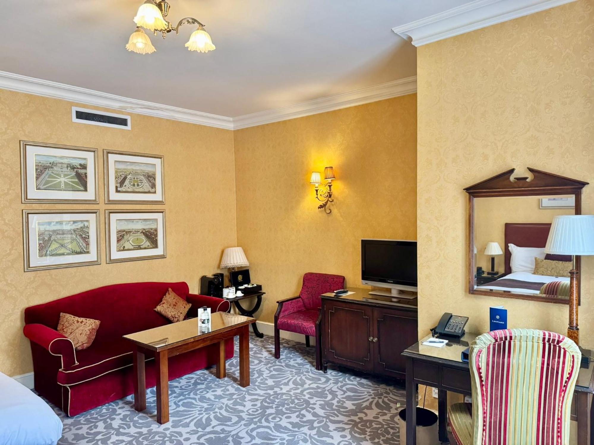 The Leonard London
