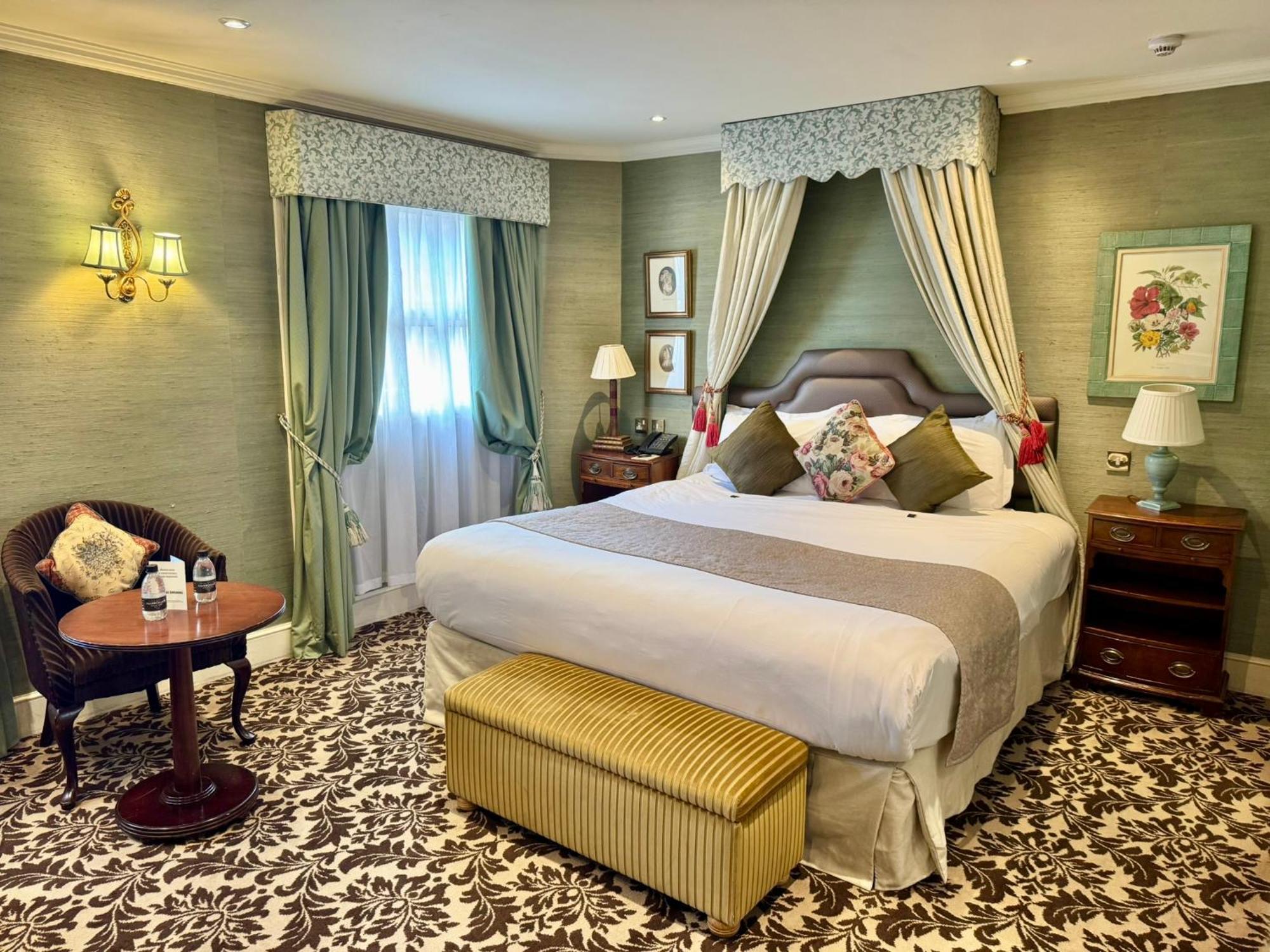 The Leonard Hotel London