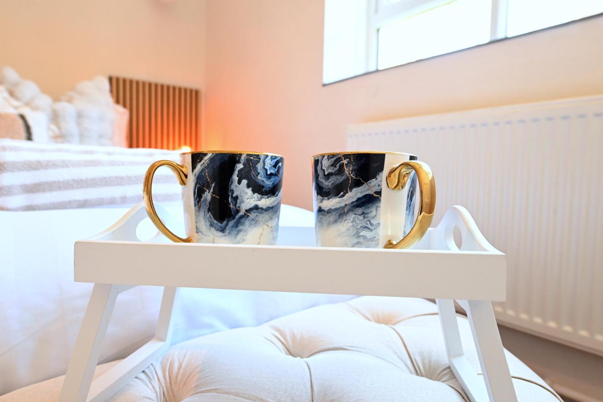 Appartement 3 Minutes To Tower Of Trendy Shoreditch Recently Refurbished 3 Bedrooms Sleeps 8 Londen