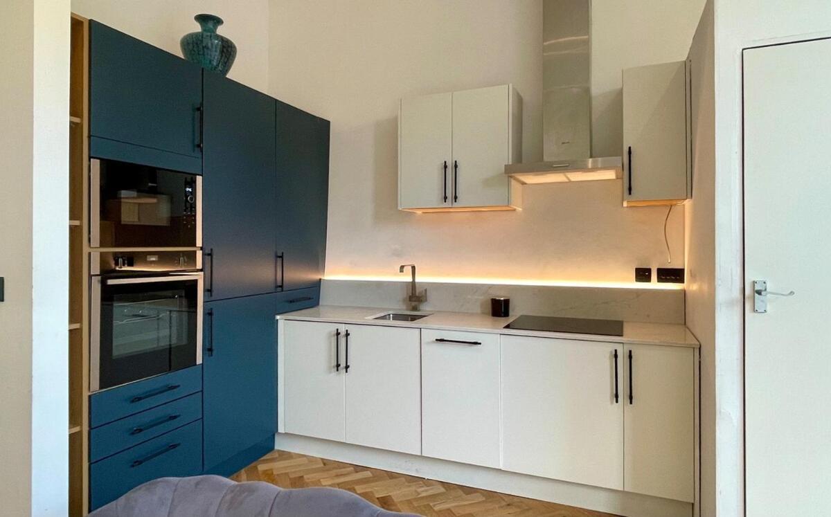 Fabulous In The Heart Of Kensington Appartement