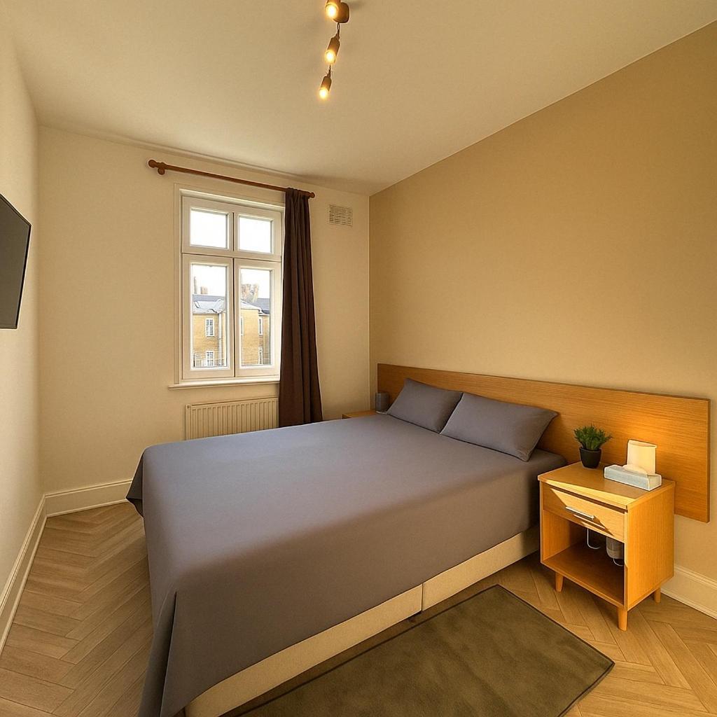Apartment 45a London