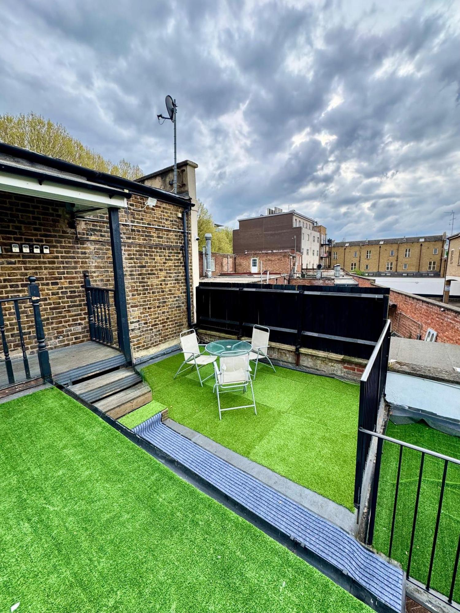 45a Apartment *