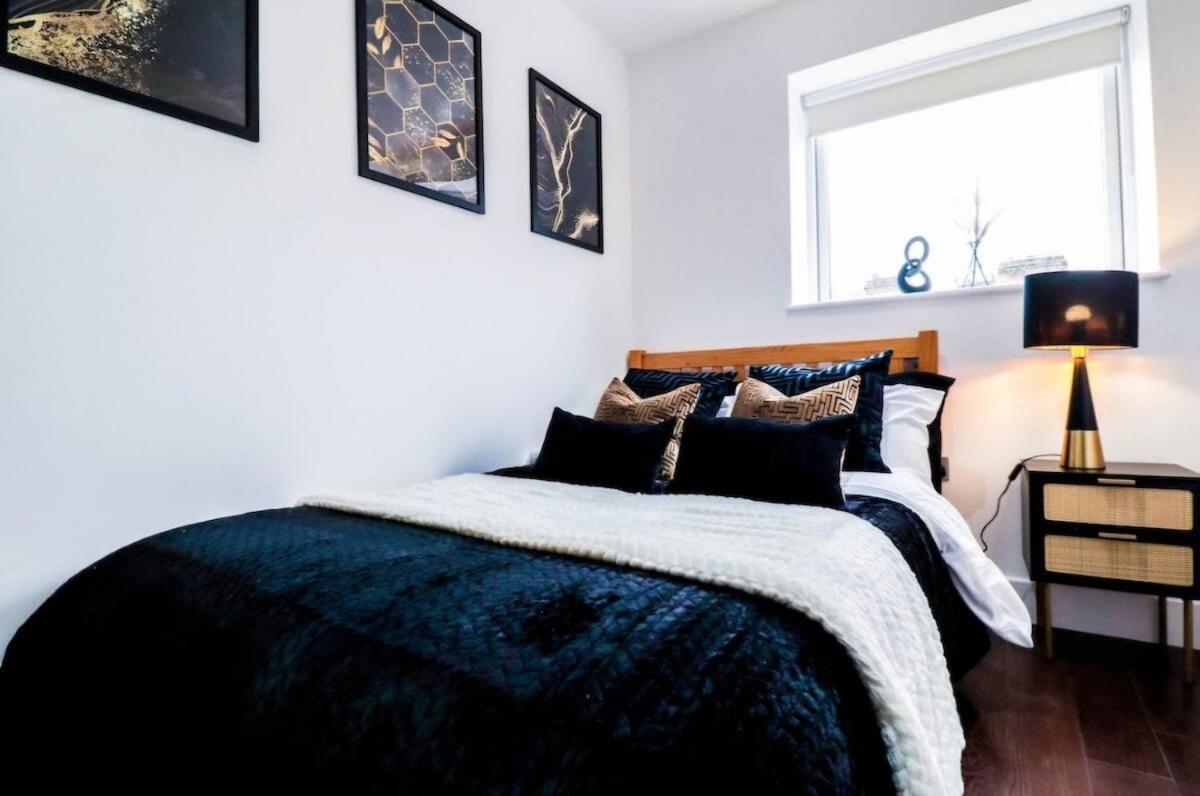 Apartment Luxury 2 Bedroom *
