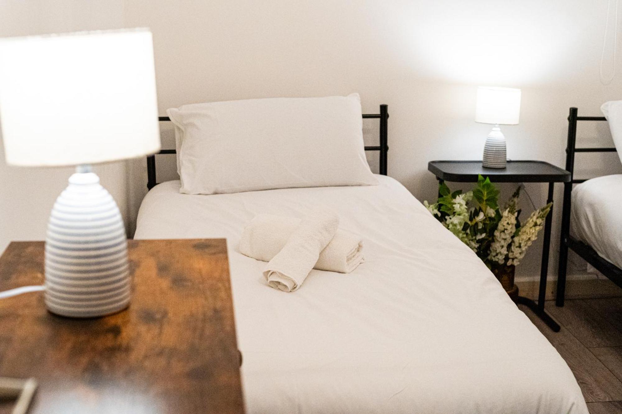 Сasa de vacaciones Charming 3br By Redcliffe Gdns *