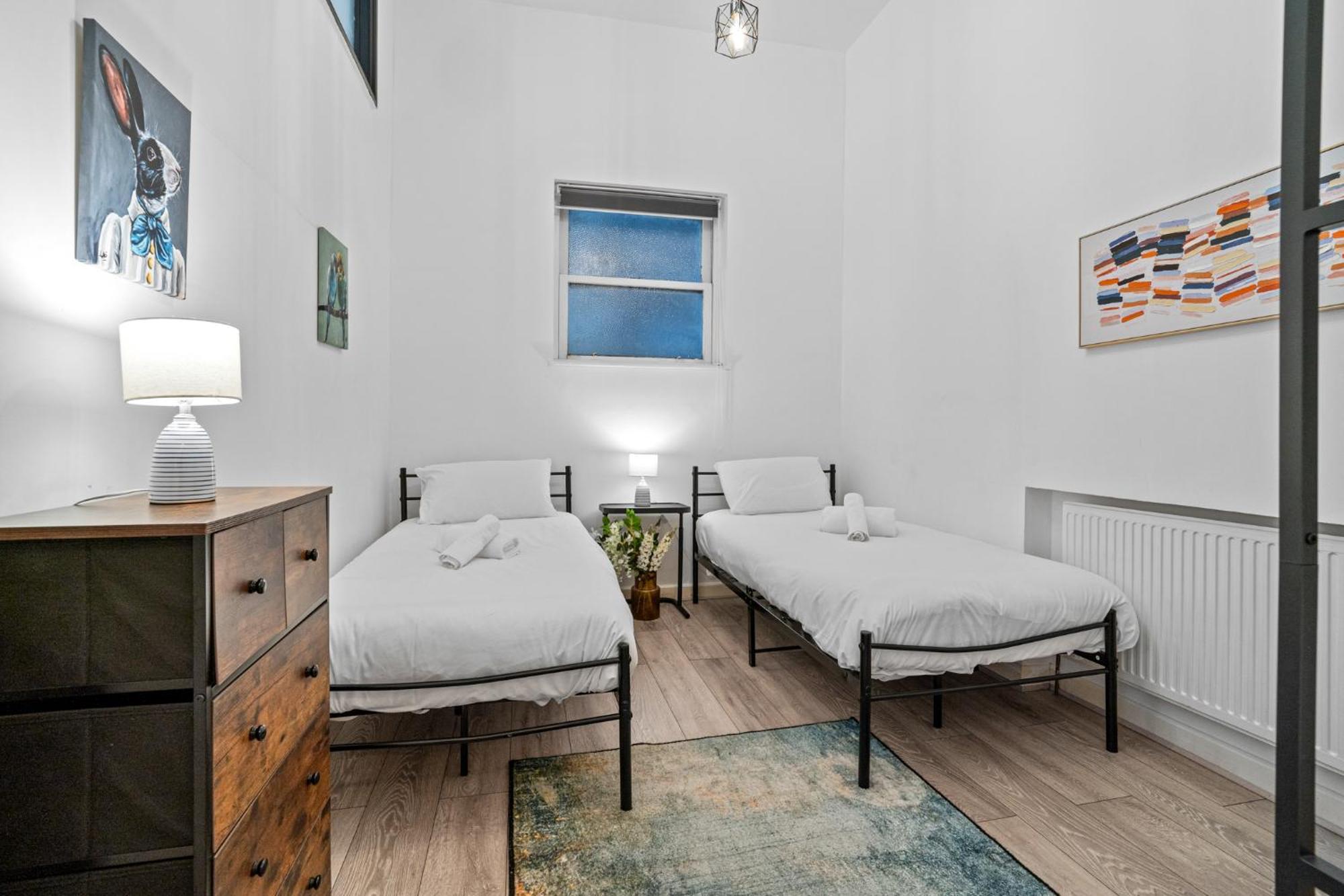 Charming 3br By Redcliffe Gdns Сasa de vacaciones