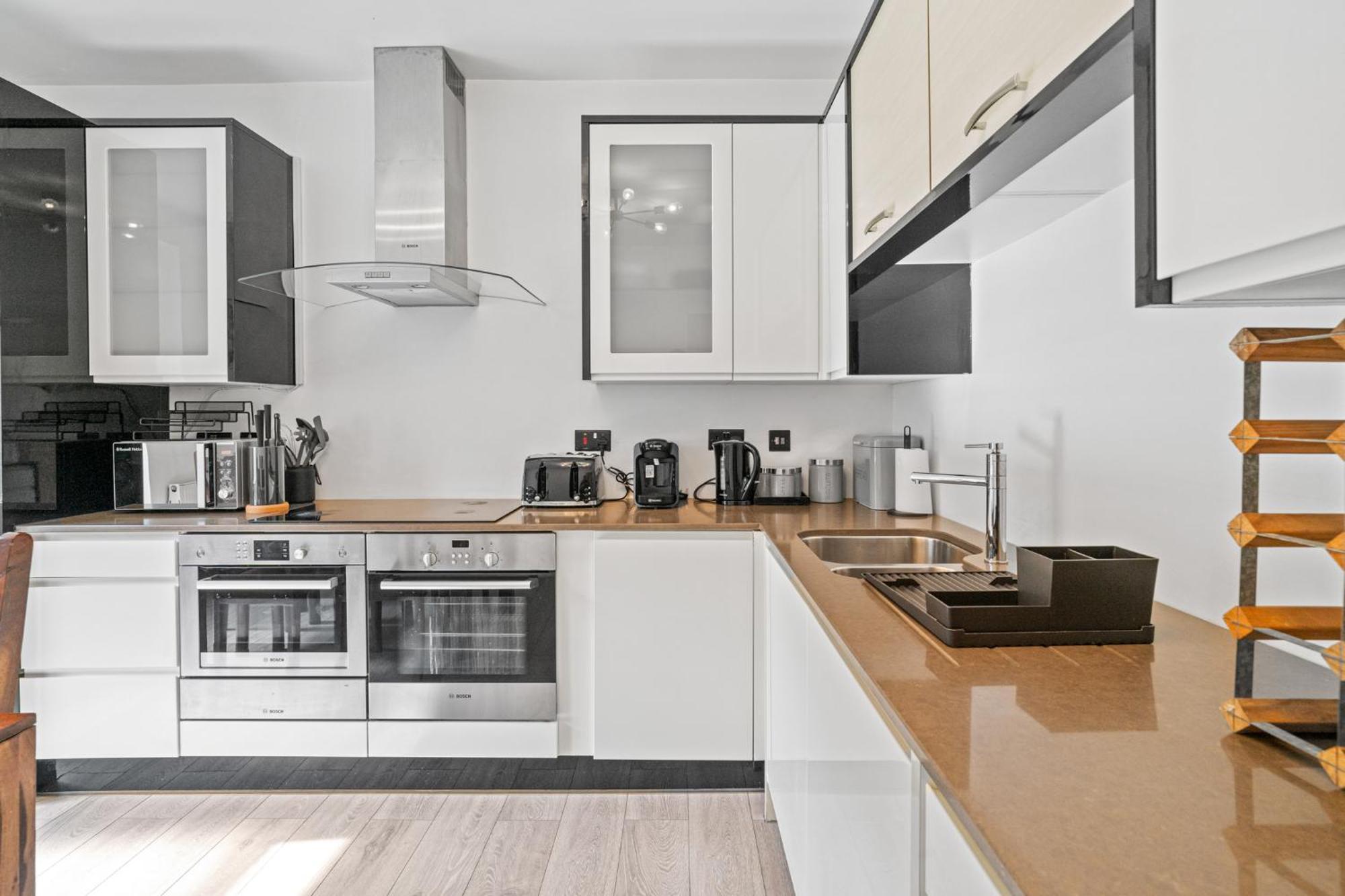 Сasa de vacaciones Charming 3br By Redcliffe Gdns Londres
