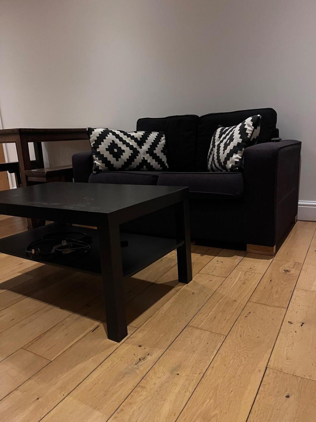 Luxury 2 Bed 2 Bath Penthouse London