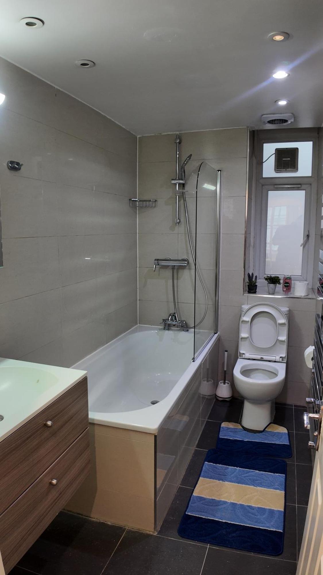 Ideal 2bhk In Upper Berkeley Bk1 Apartment