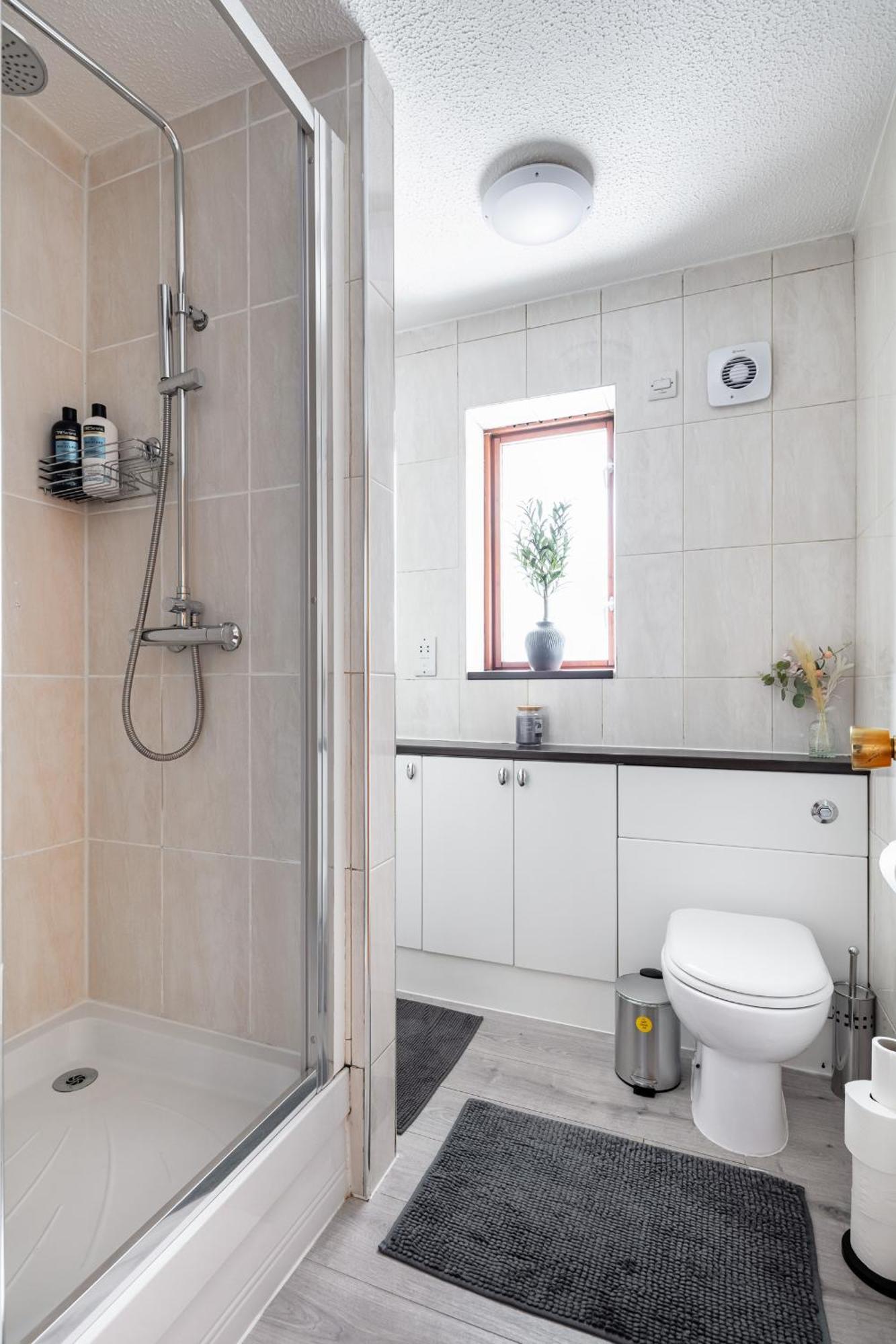 Charming Trafalgar Square Apartment London