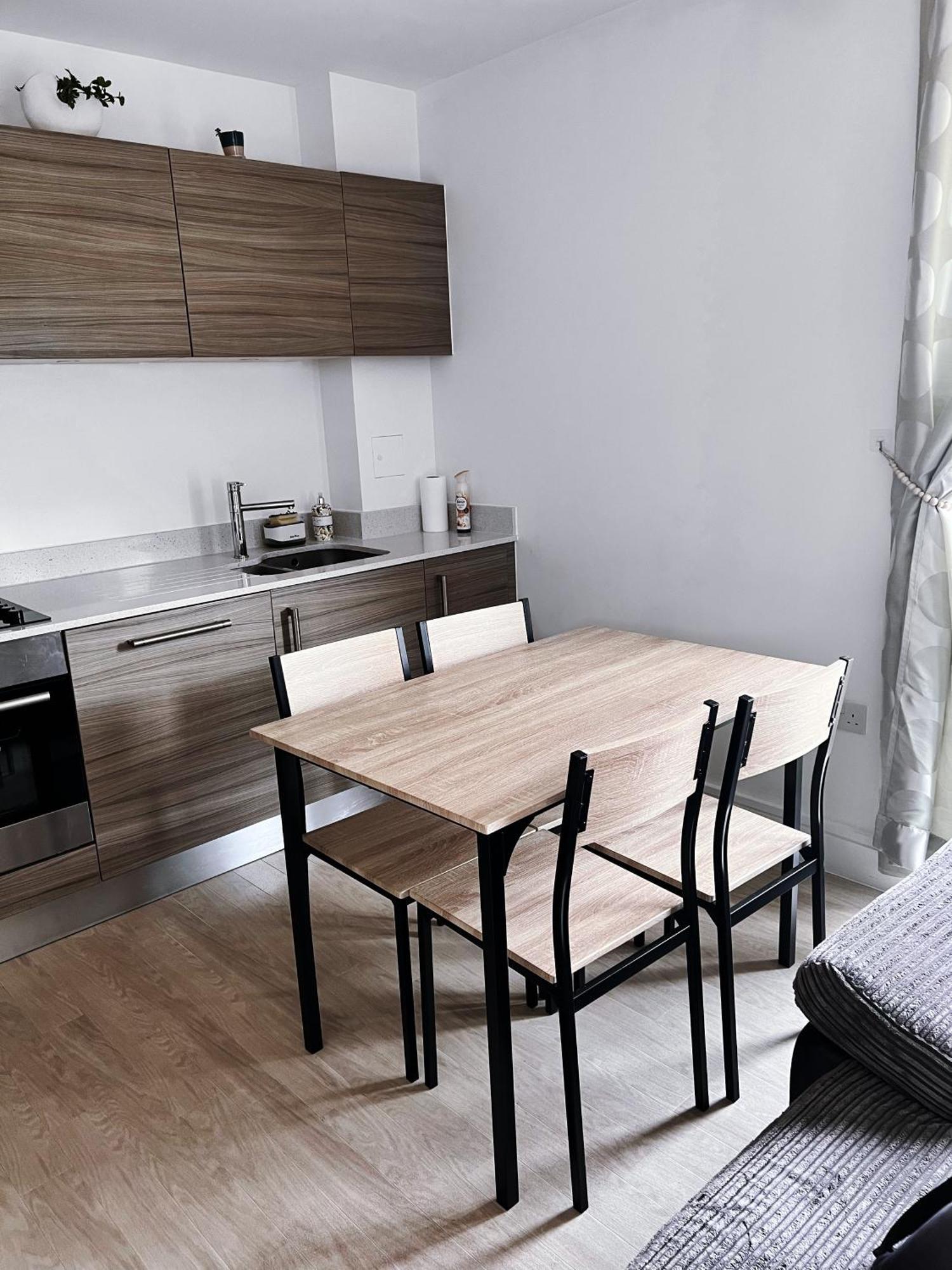 Luxury Modern 2 Bed 2 Bath * London