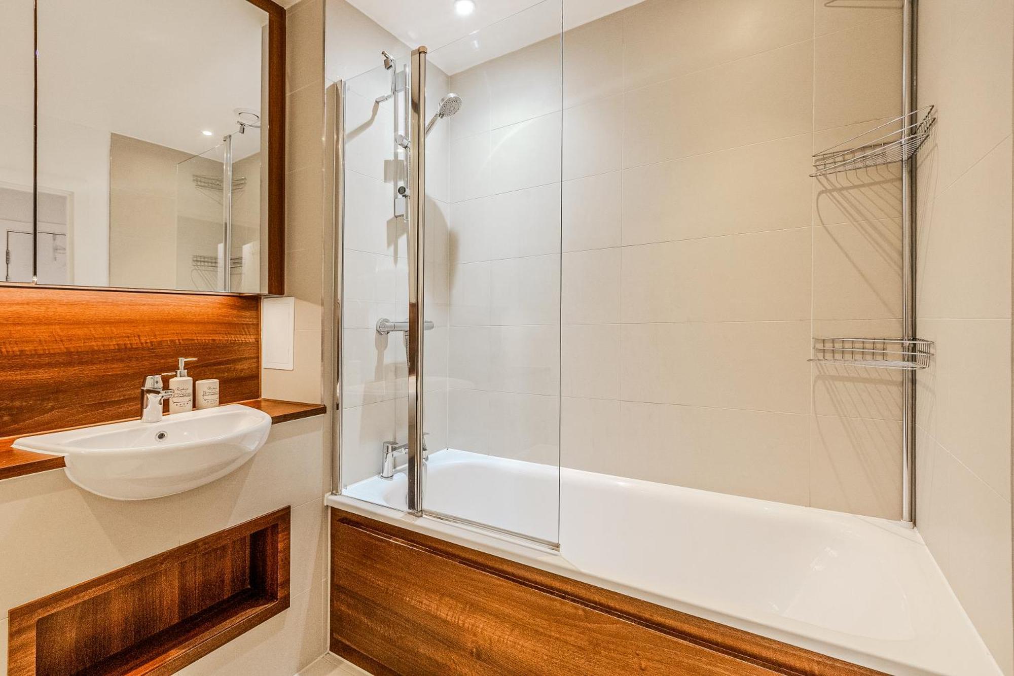 1br Flat Overlooking The Wembley Stadium View * Londen