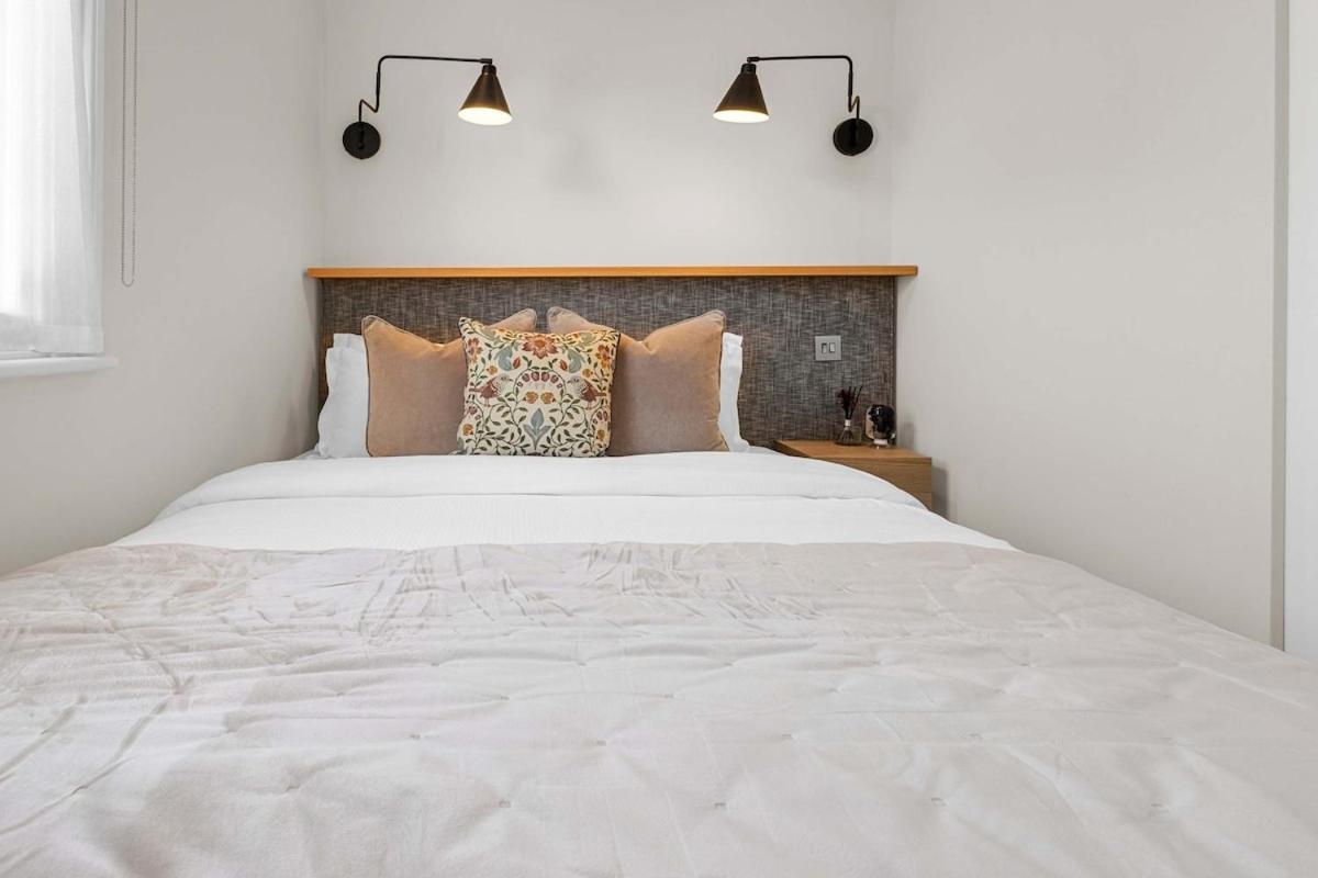 Apartment Stylish One Bedroom London