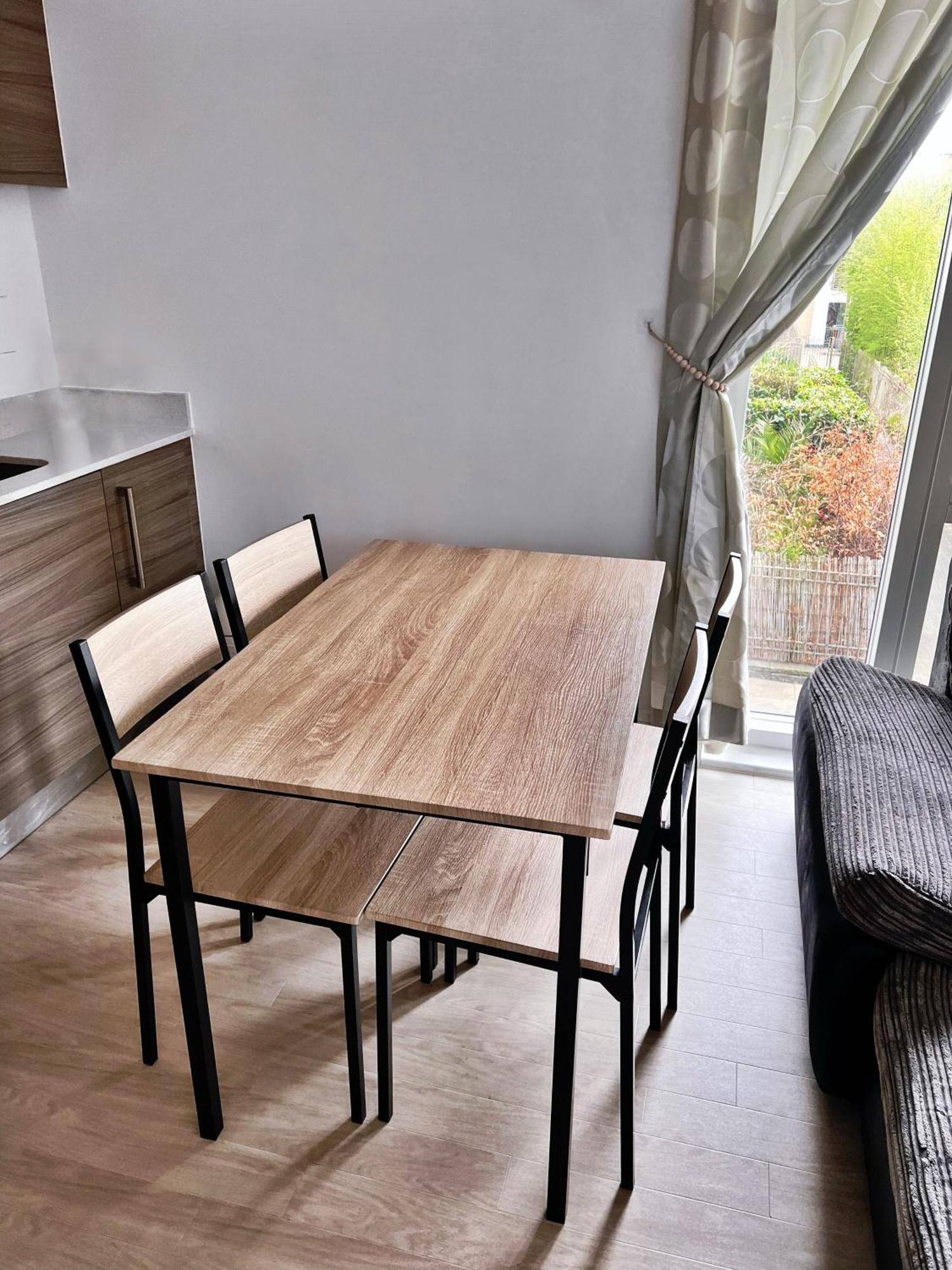 Apartment Luxury Modern 2 Bed 2 Bath London