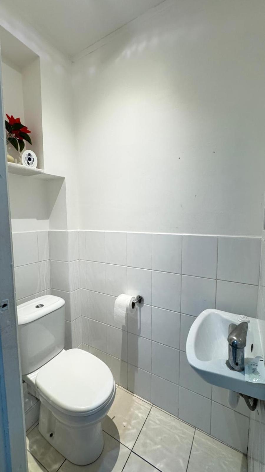 Hotel Warwick Road London