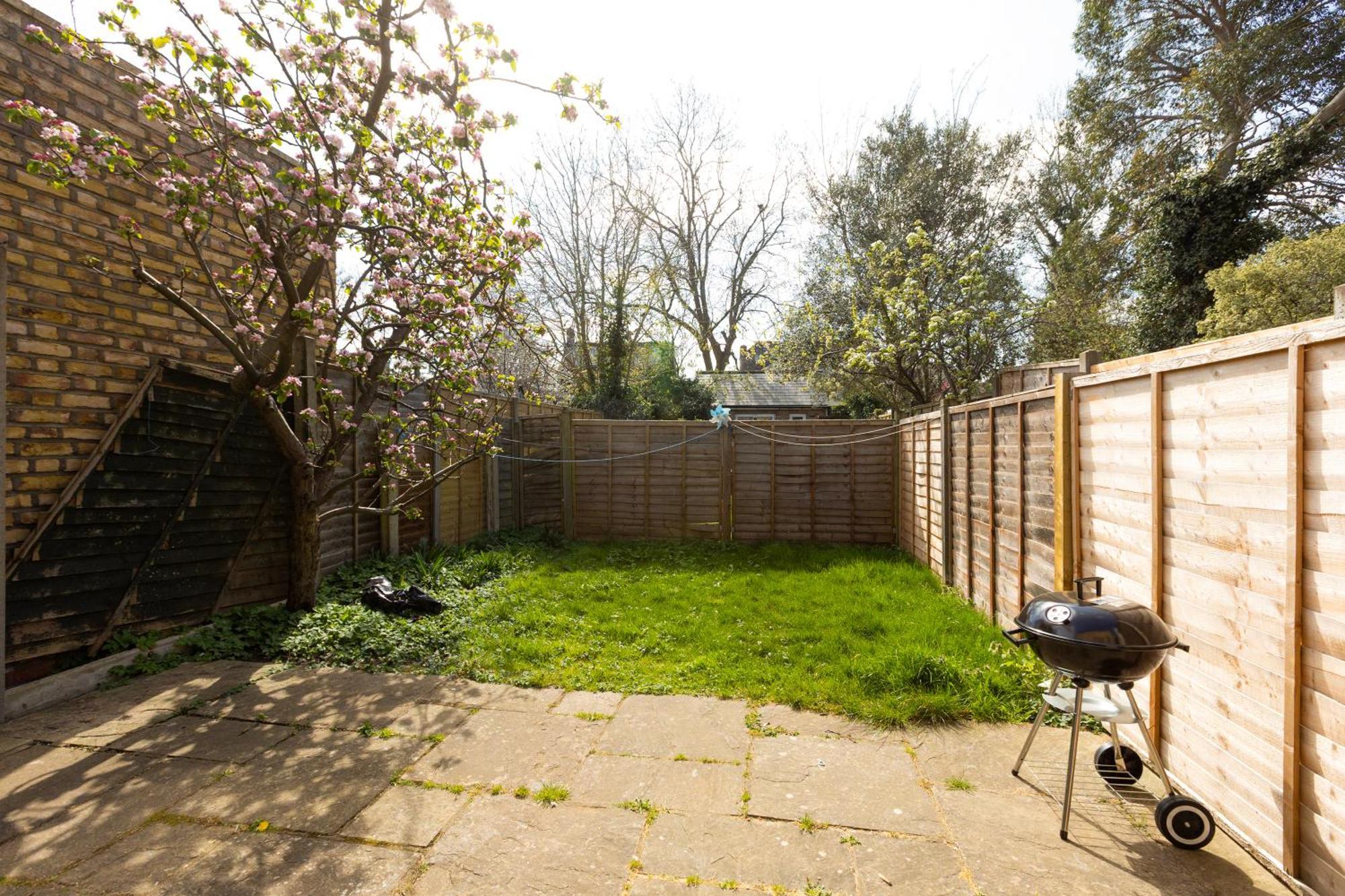Serene 1br Wimbledon With Private Garden & Parking Apartment London
