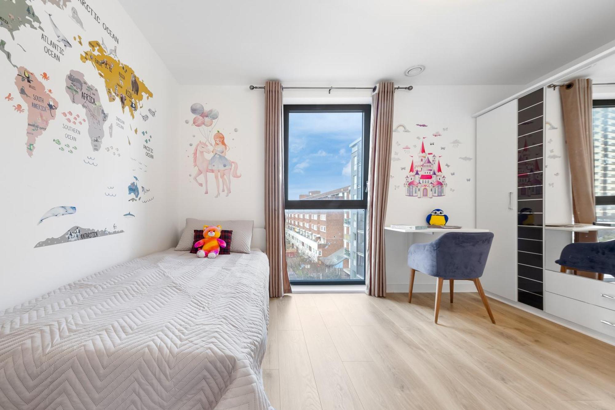 Spacious Modern 2br In The Heart Of London
