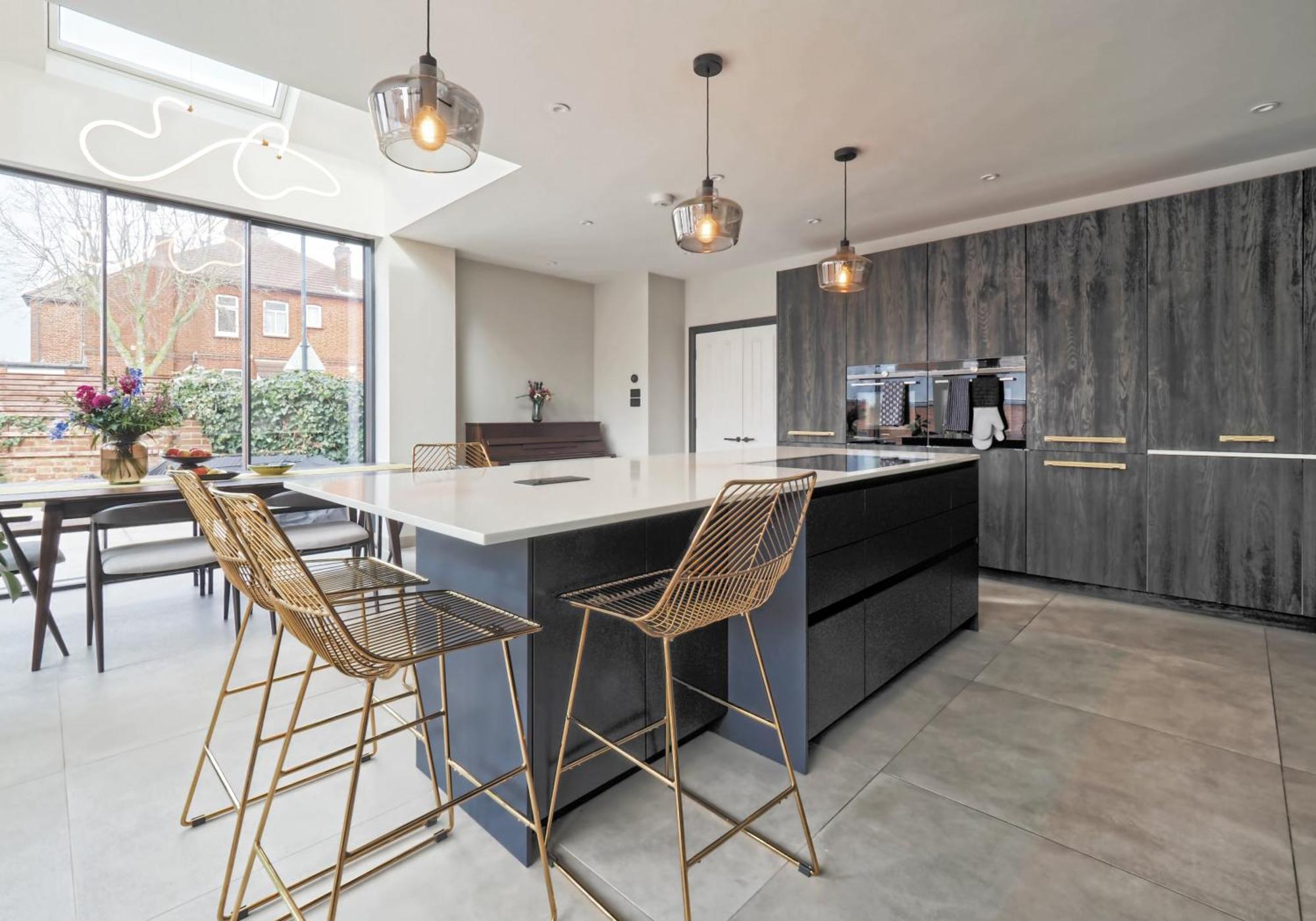 Modern Family With Garden And Parking In Kensal Holiday home *