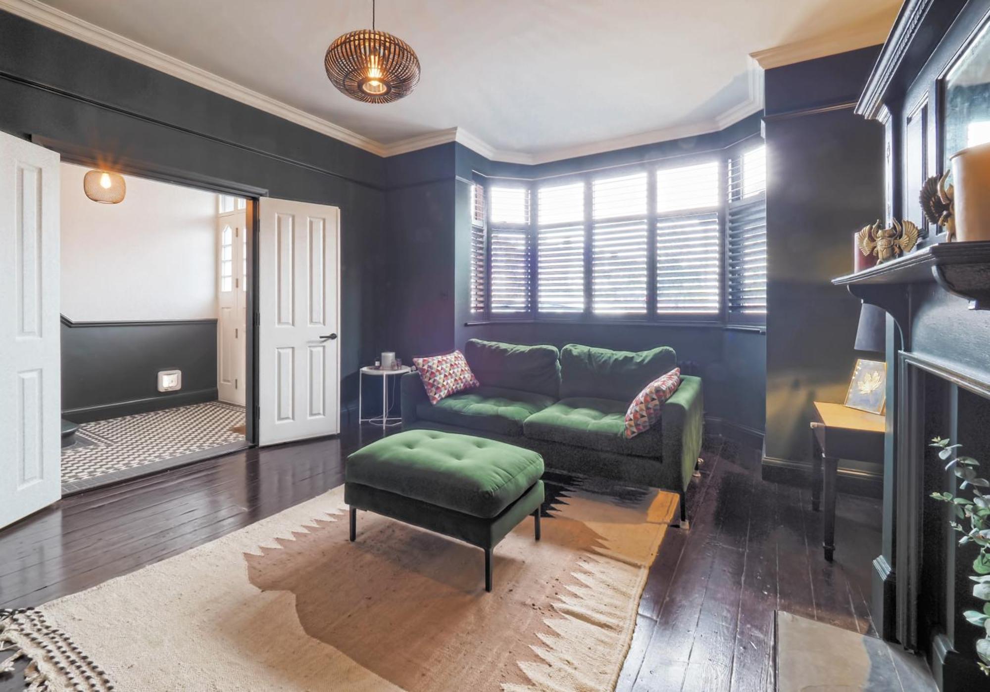 Modern Family With Garden And Parking In Kensal * London