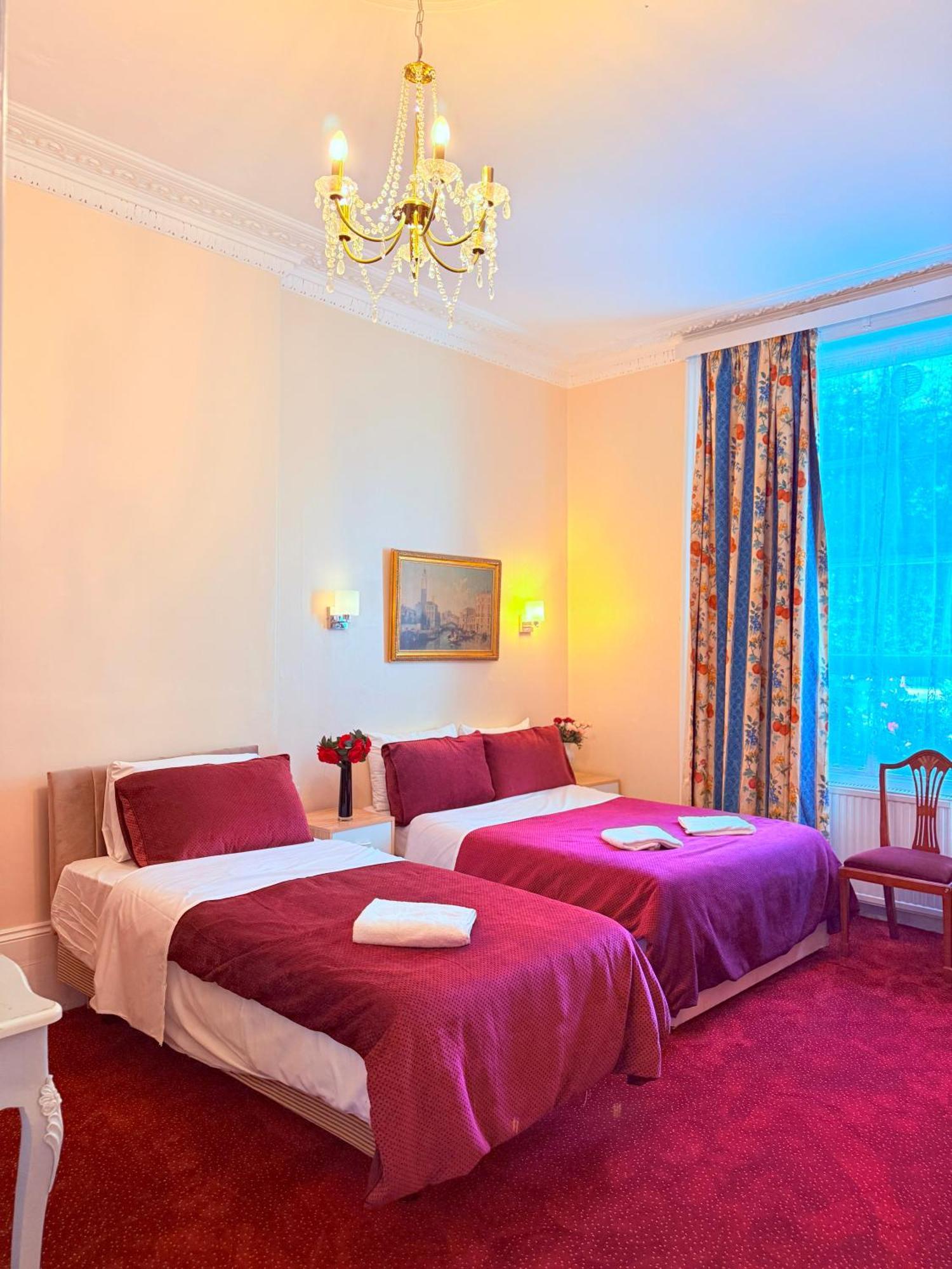 Hotel Albro House