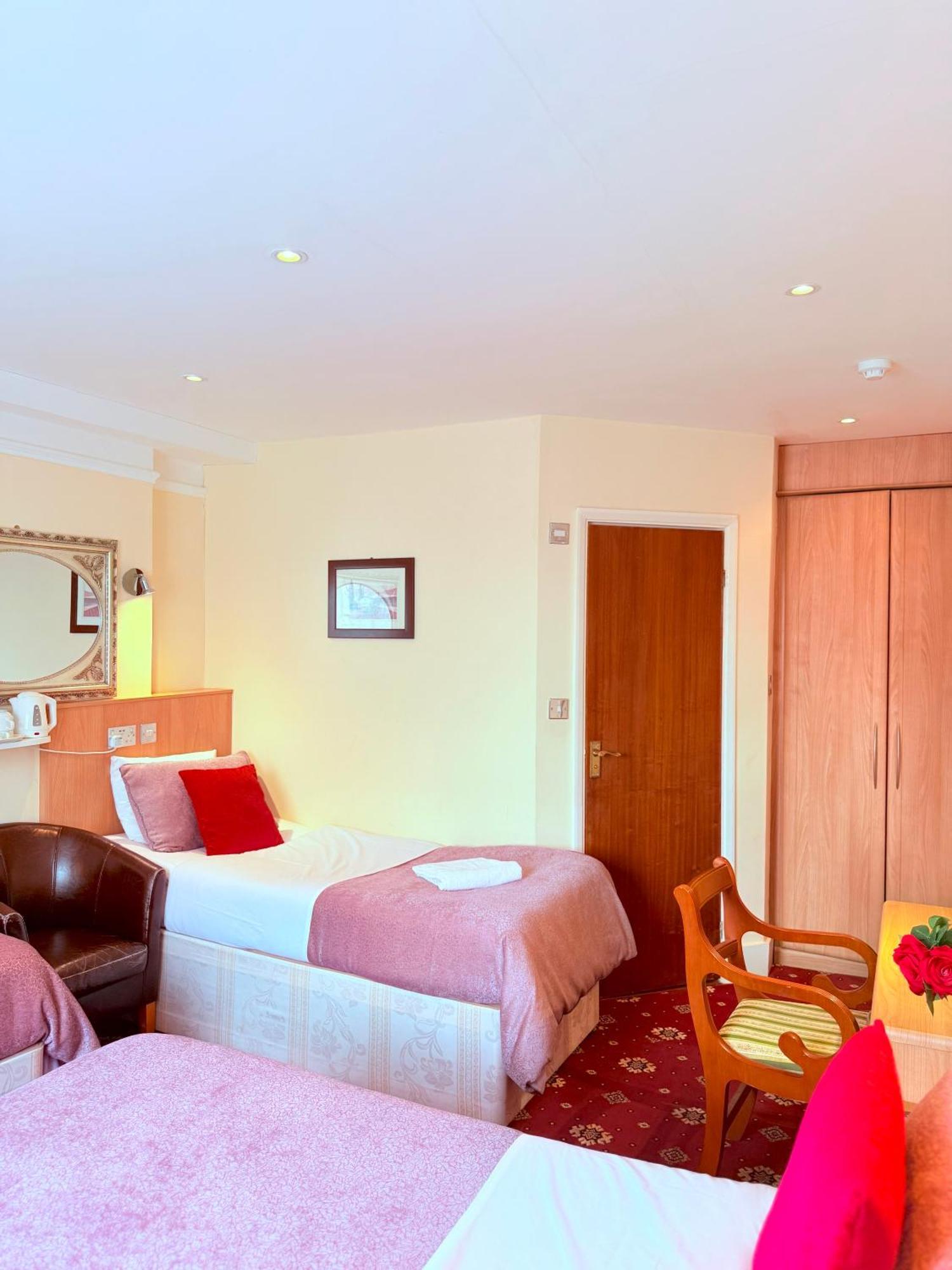 Albro House London