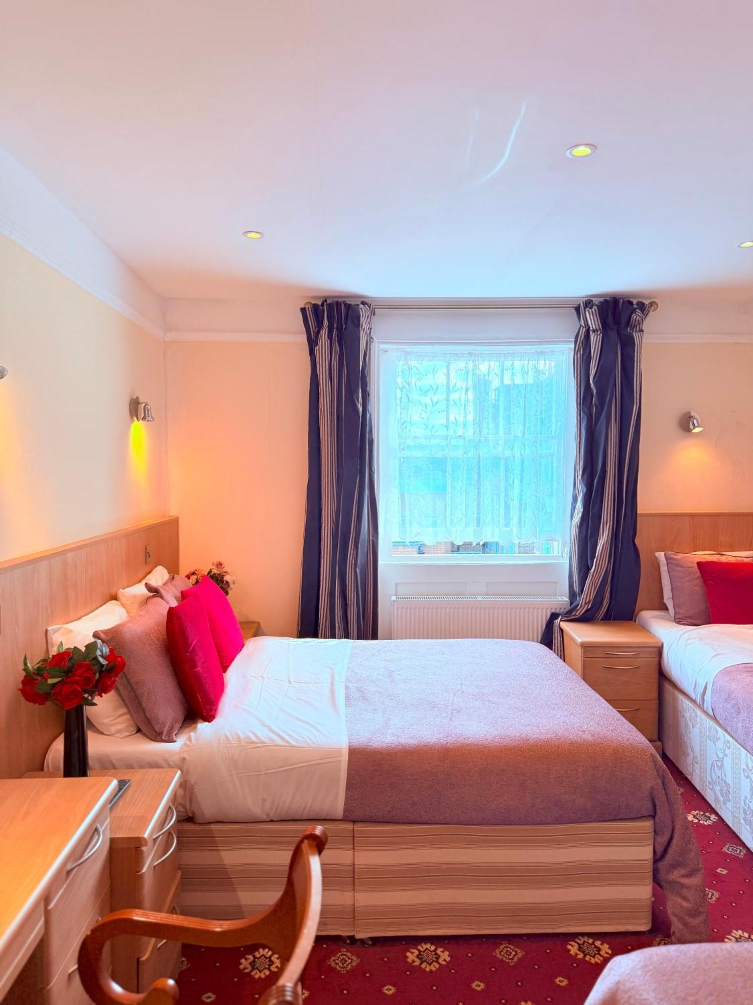 Albro House Hotel 2*
