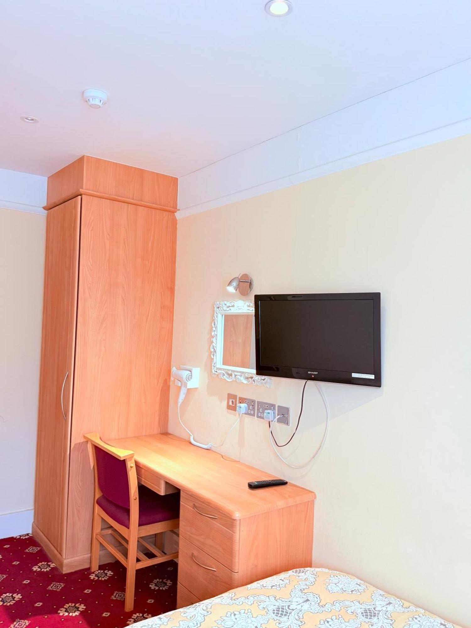 Albro House Hotel