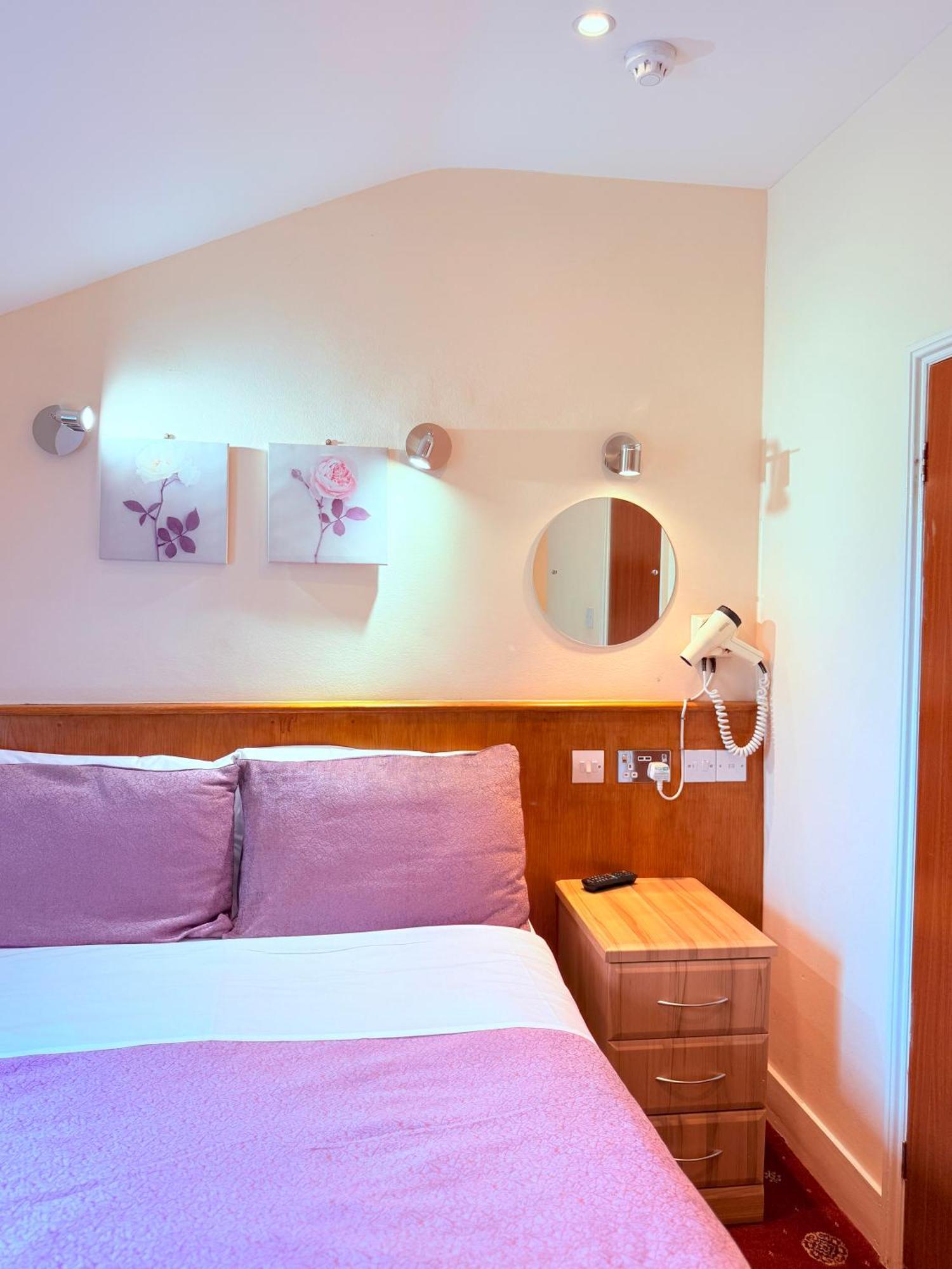 Albro House London