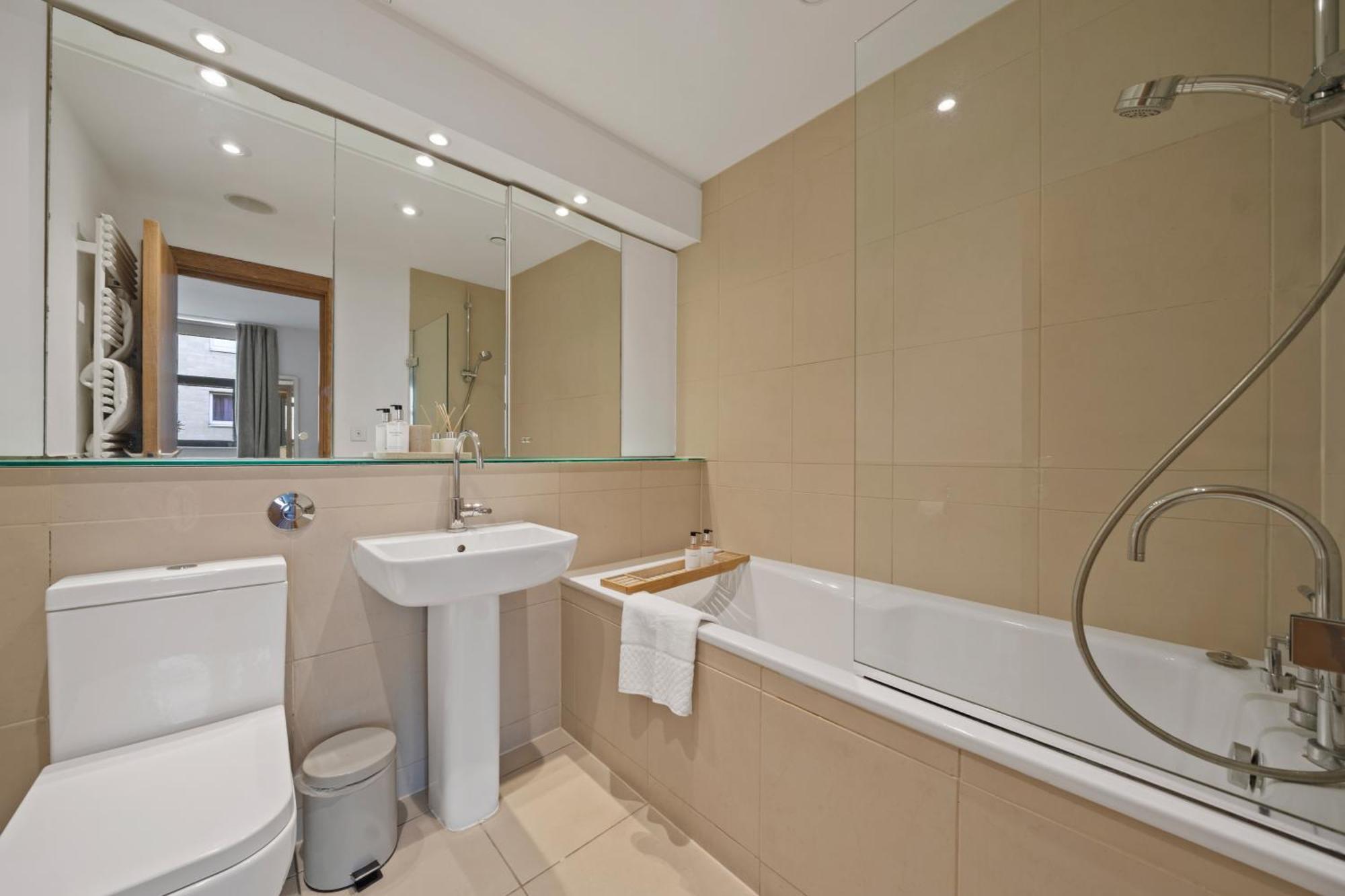 Spitalfields Sanctuary 2 Bed 2 Bath 100sqm Aprt Londres